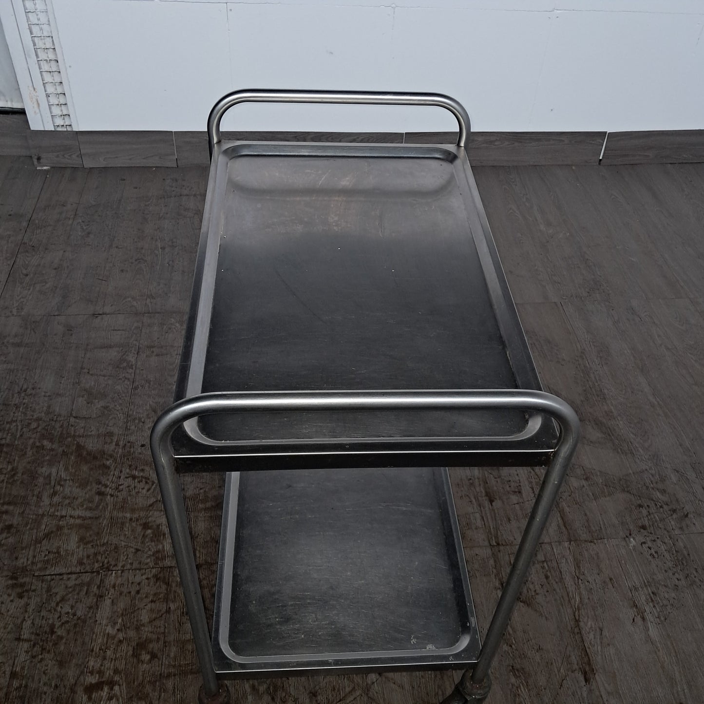 Carrello per il servizio usato in acciaio inox aisi 304 misure L82 P 55 Alto 84 Attrezzatura da ristorazione usata Sd Service Store
