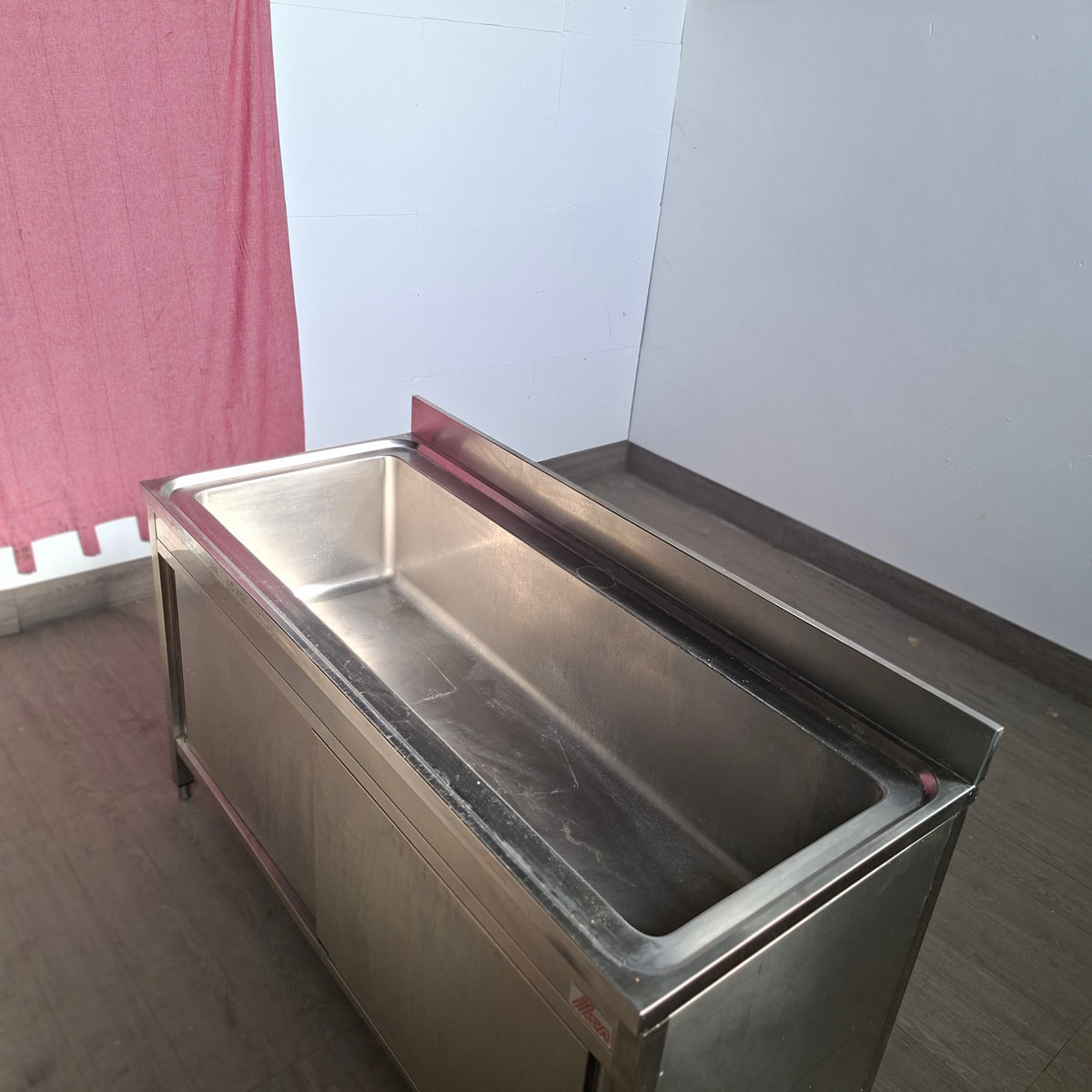 Lavandino armadiato per ristorante (vasca unica grande 145x50x35) L 160 P 70 H 85