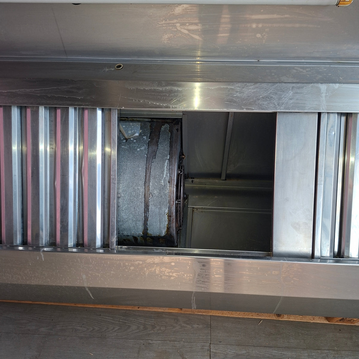 Cappa aspirante per ristorante con motore ( L 220 P 90 H 45) (220 W)