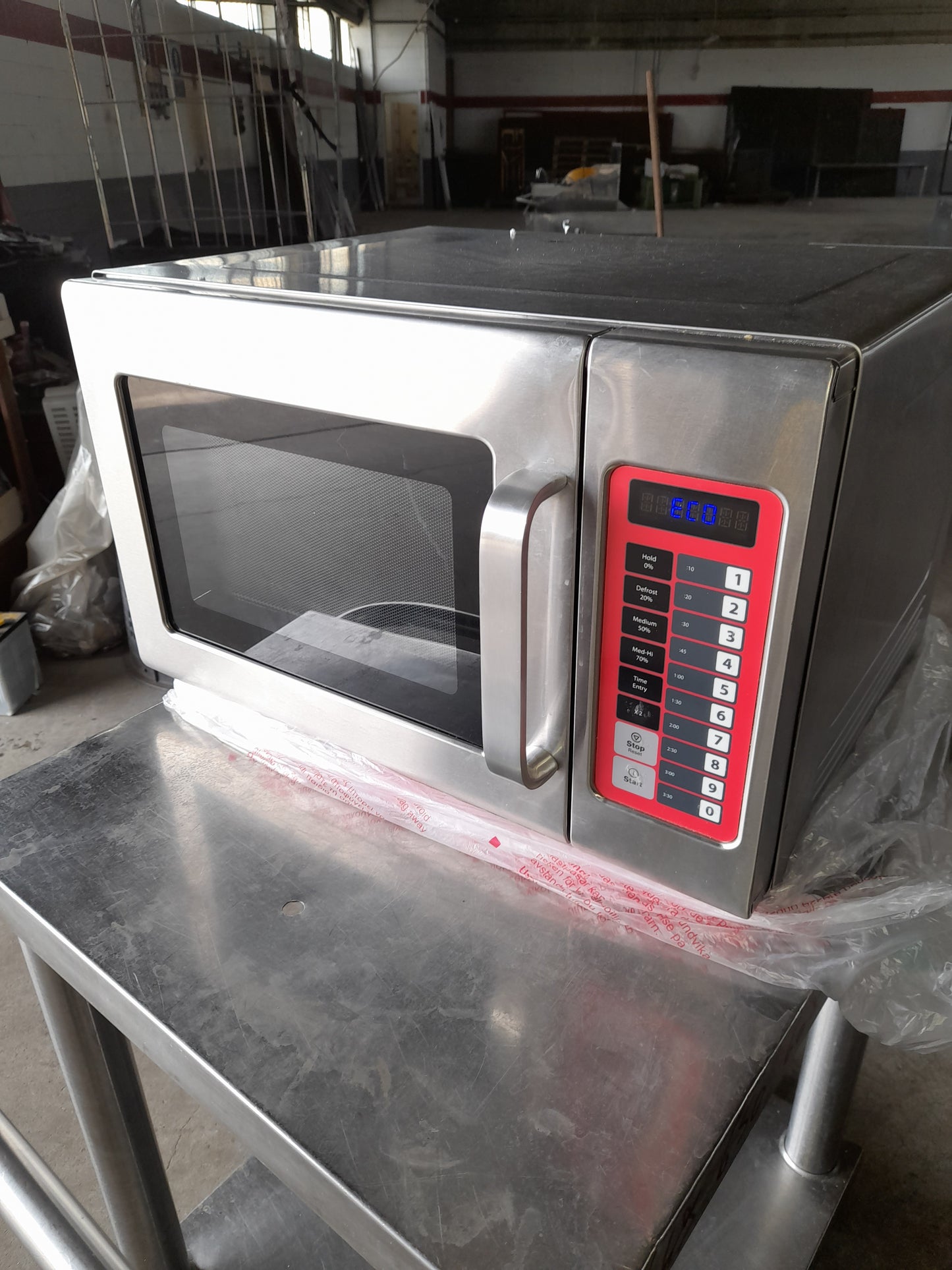 Forno a micronde professionale usato in acciaio aisi 304 (220 v) ( assorbimento 3 kw ) con scatola imballo Attrezzatura da ristorazione usata Sd Service Store