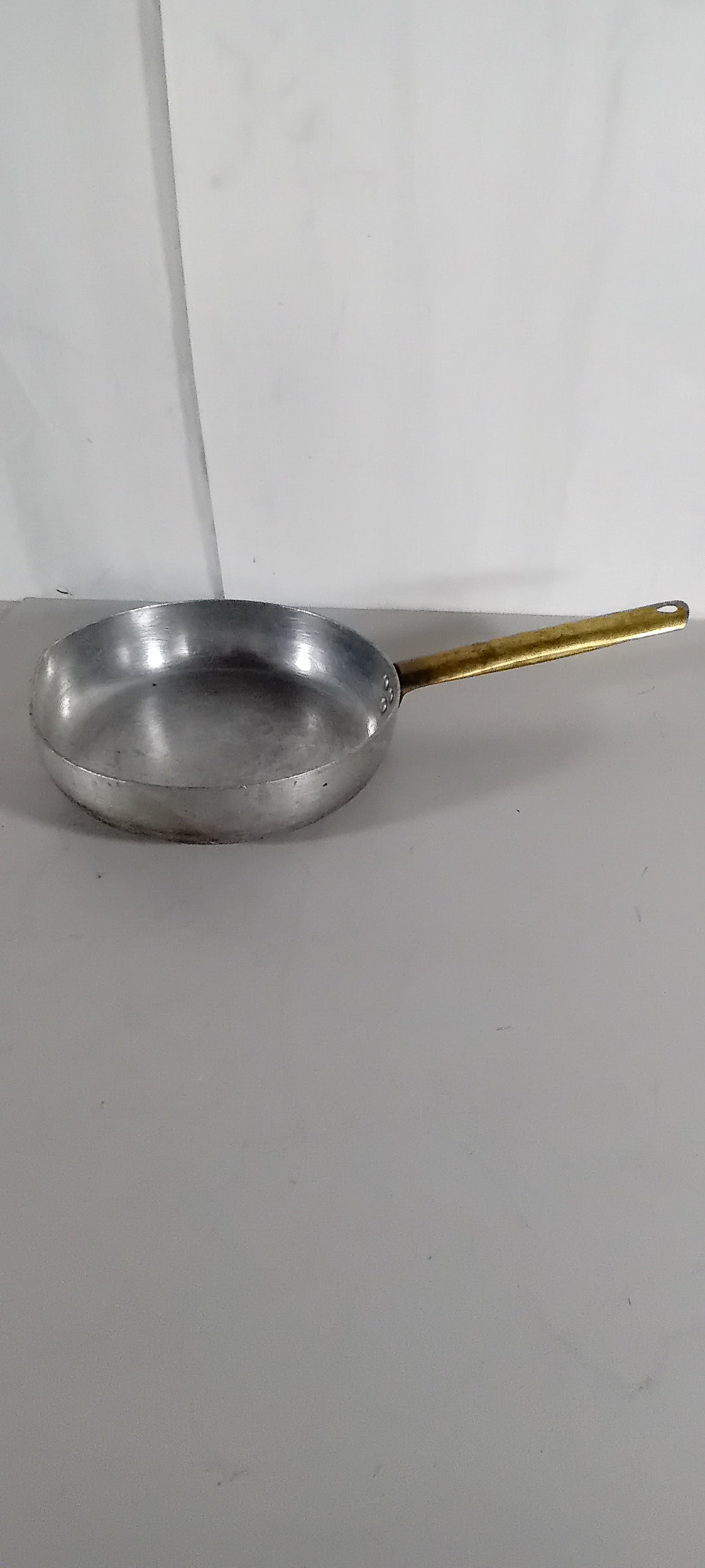 Padella in alluminio con manico, Ø 24 cm, usata per la ristorazione Ristorazione Sd Service Store