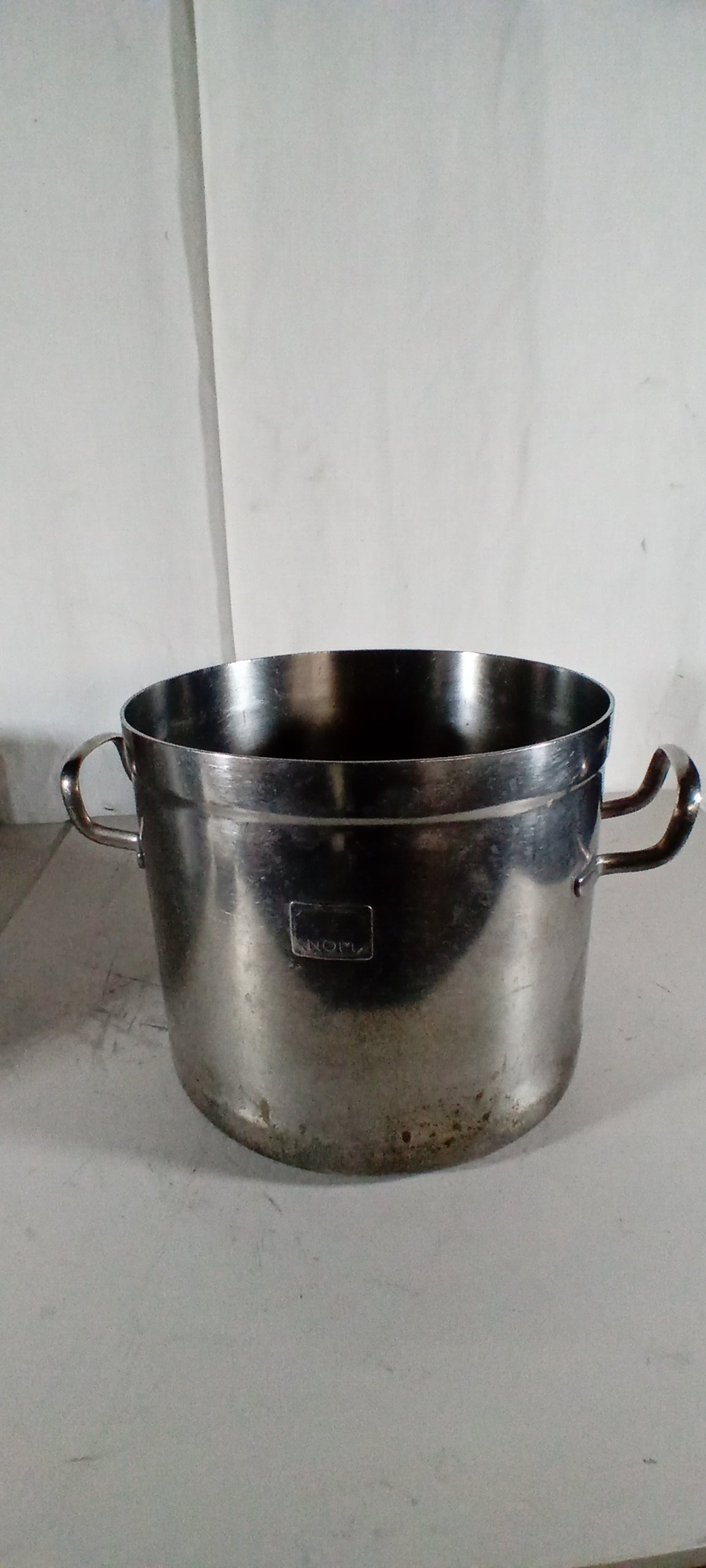Pentola in acciaio inox con manici, Ø 26 cm, usata per la ristorazione Attrezzatura da ristorazione usata Sd Service Store