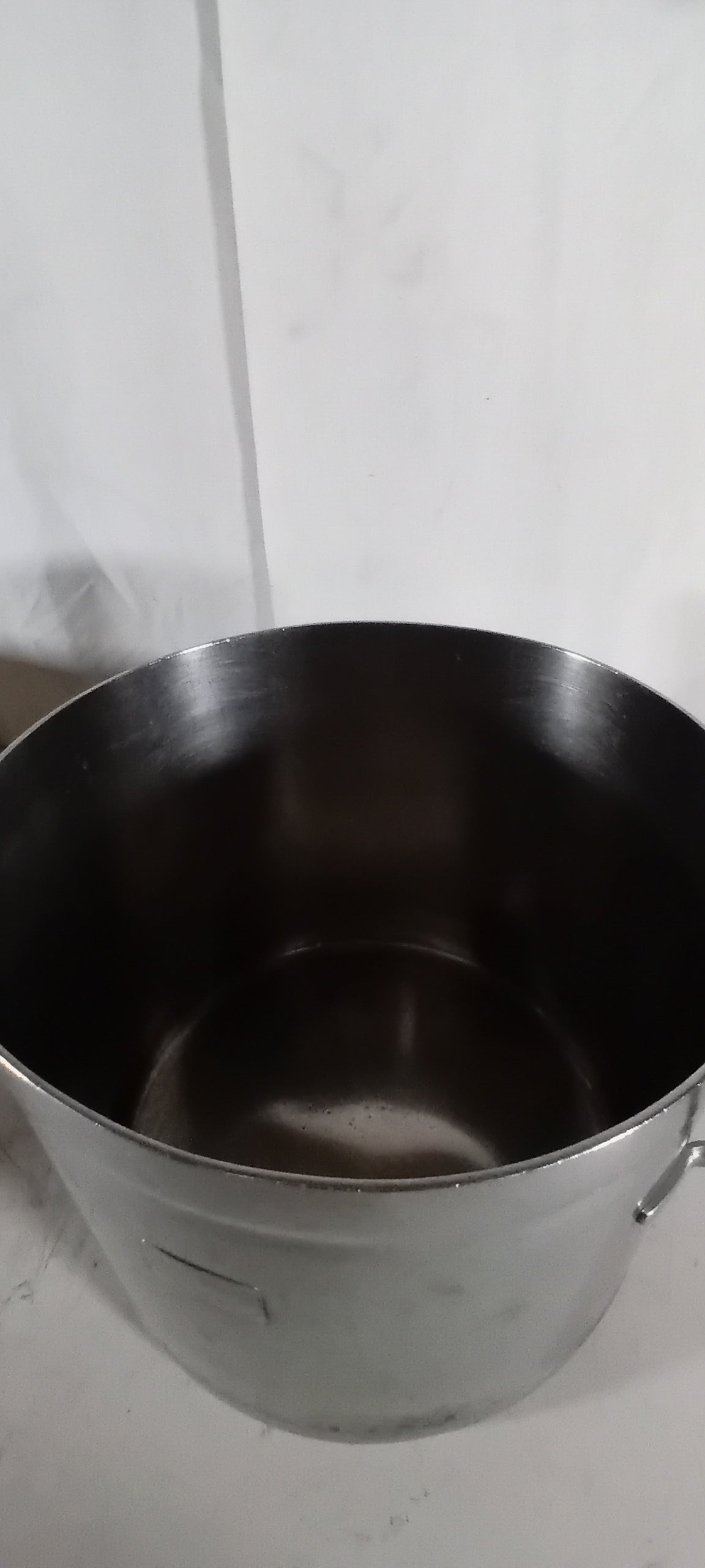 Pentola in acciaio usata con manici diametro 26cm Attrezzatura da ristorazione usata Sd Service Store