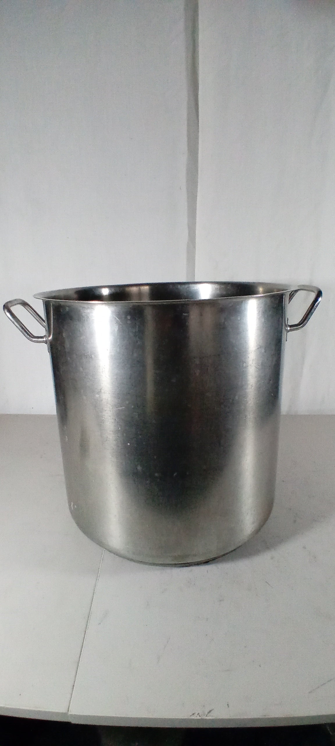 Pentola in acciaio inox per induzione, Ø 37 cm, usata per la ristorazione Ristorazione Sd Service Store