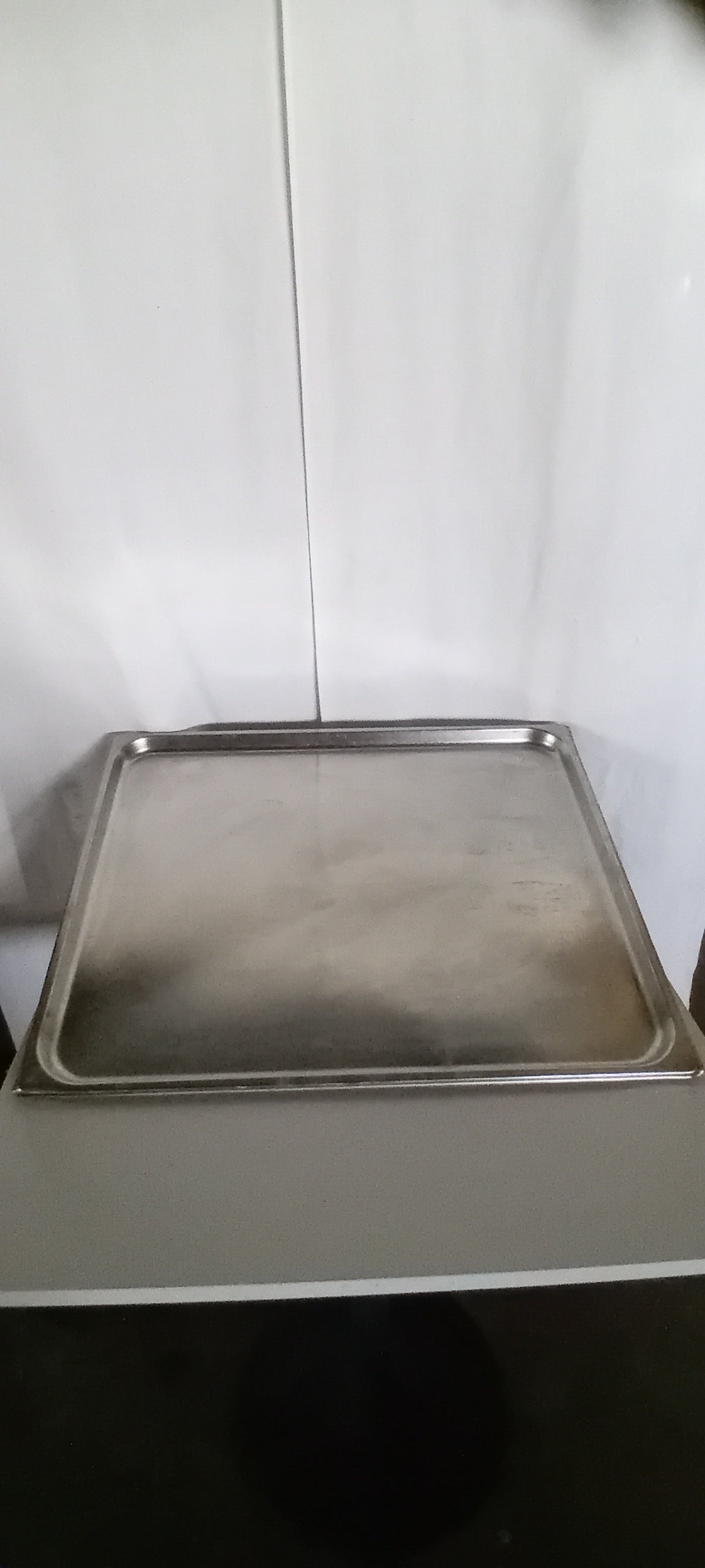 Teglia gastronorm usata 64x53cm altezza 2cm Attrezzatura da ristorazione usata Sd Service Store