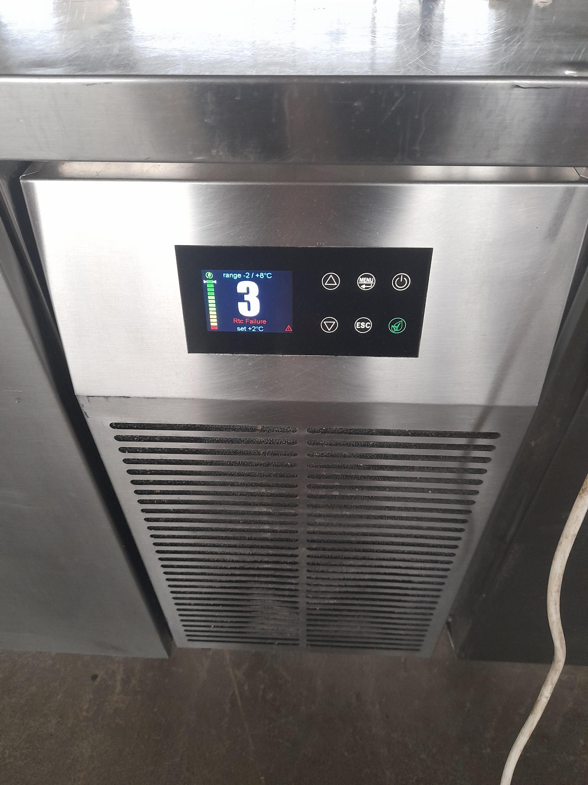 Banco frigorifero positivo usato in acciaio inox aisi 304 con 1 sportello Marca HIBER (vasca 50x50x25) misure L 195 P 70 Alto 85 Attrezzatura da ristorazione usata Sd Service Store