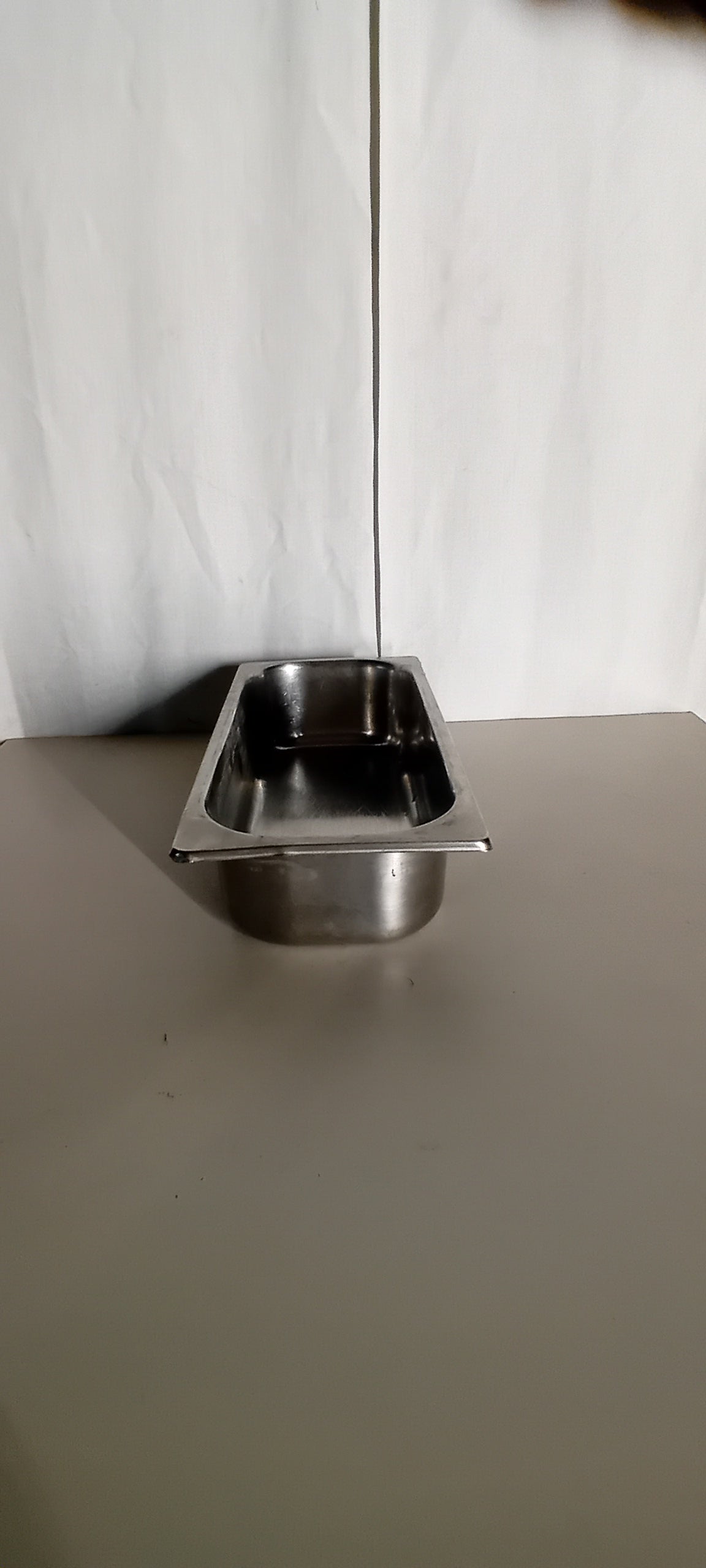 Contenitore gastronorm usato 34x16,5cm altezza 8cm Attrezzatura da ristorazione usata Sd Service Store