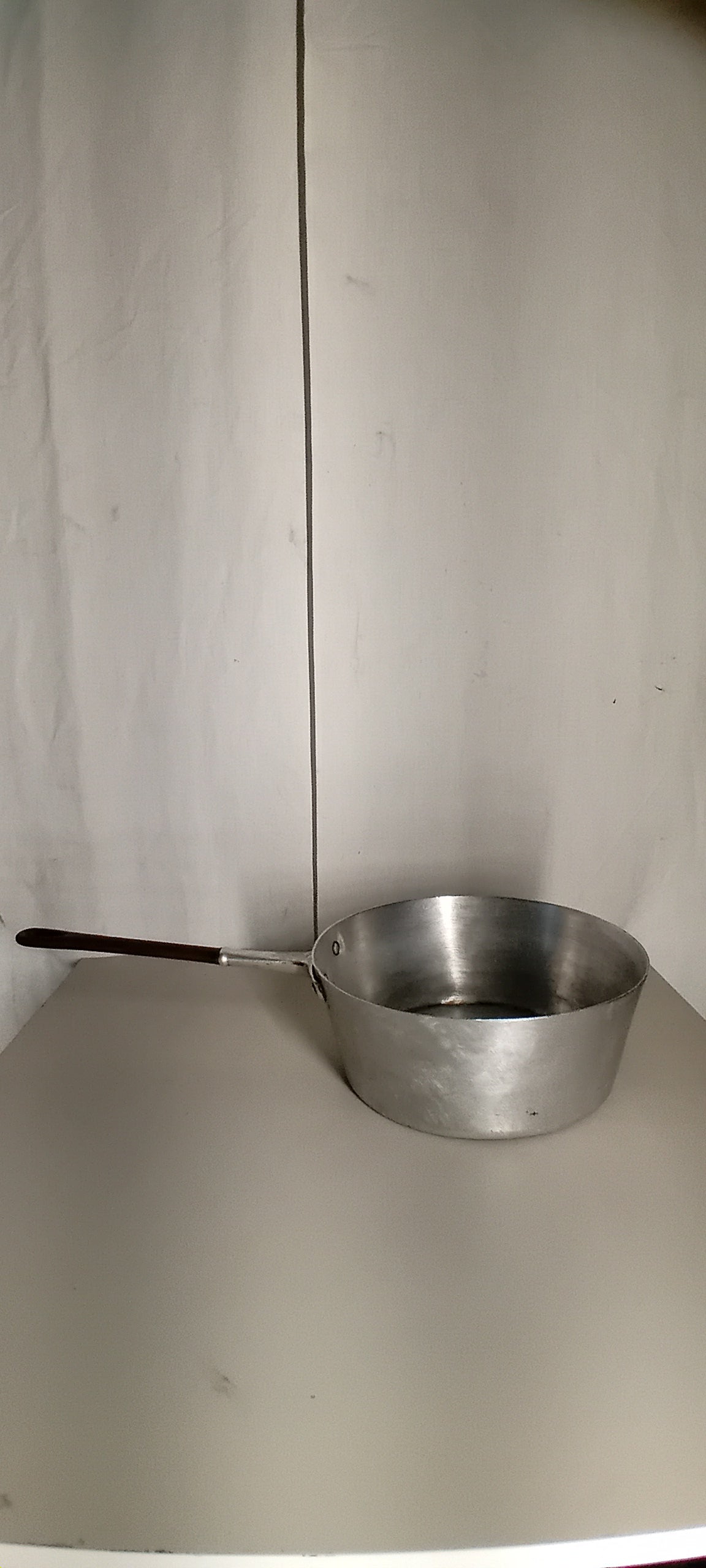 Padella usata in alluminio con manico diametro 28cm Attrezzatura da ristorazione usata Sd Service Store