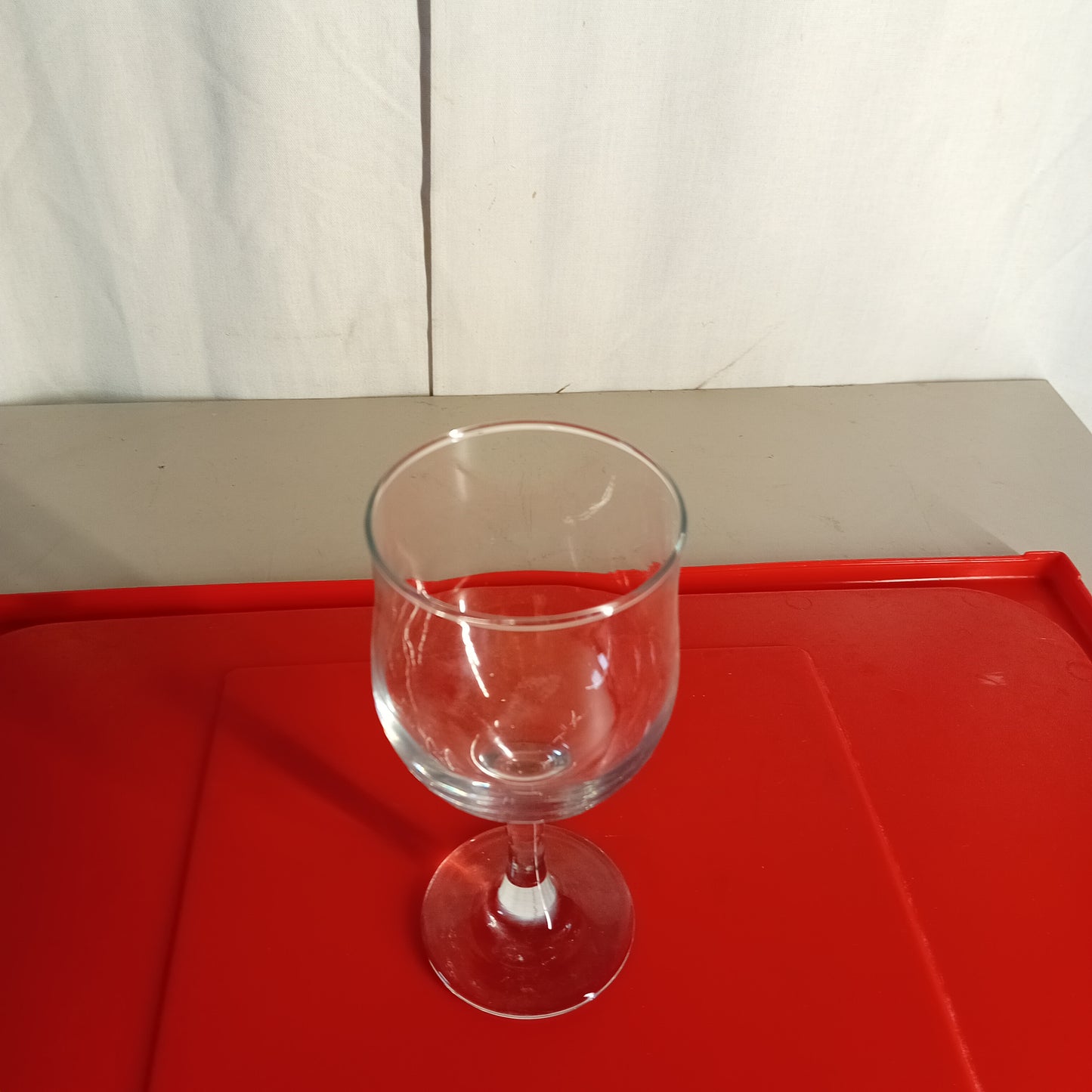 Bicchieri in vetro usati da vino, diametro 7cm, set da 8 pezzi Attrezzatura da ristorazione usata Sd Service Store