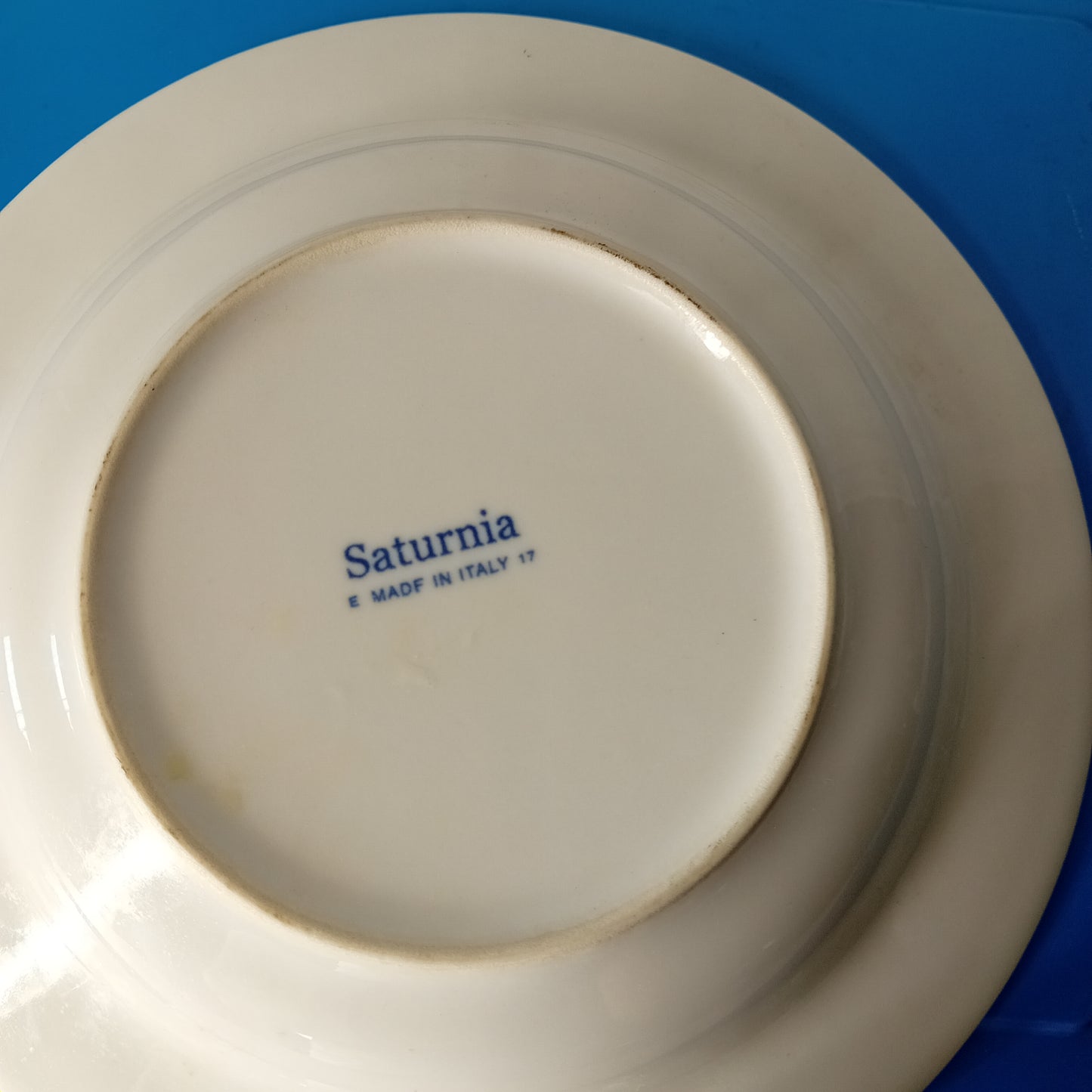 Piatto piano usato in porcellana marca Saturnia diametro 21cm Ristorazione Sd Service Store
