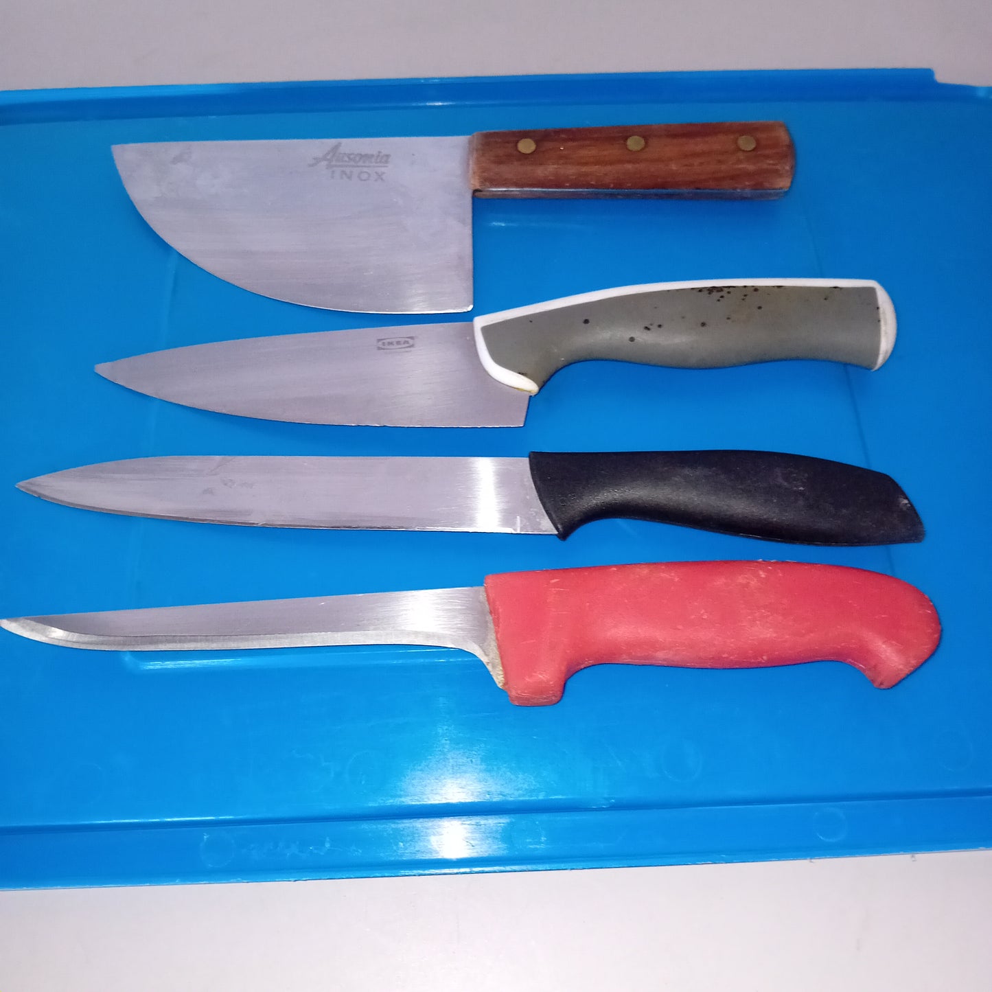 Coltelli professionali per carne usati, vendibili anche in blocco Attrezzatura da ristorazione usata Sd Service Store