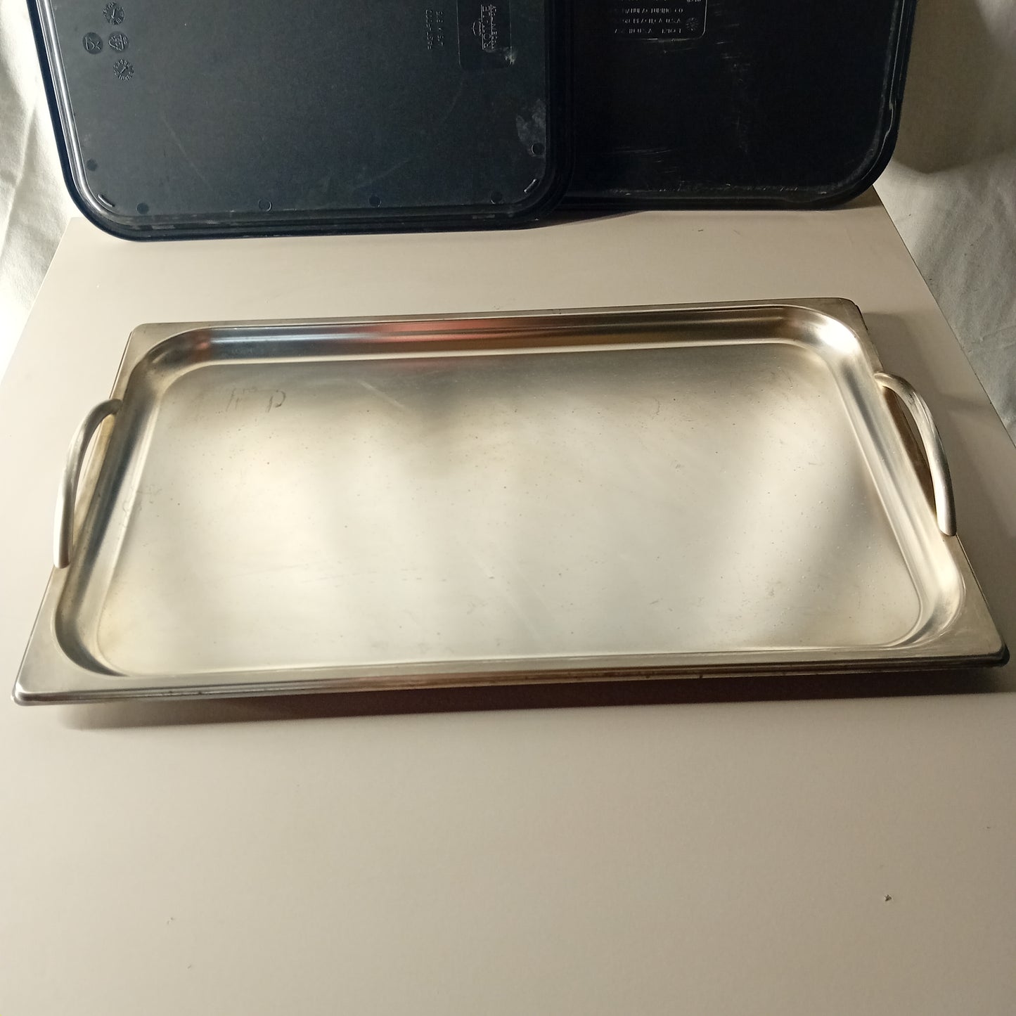 Vassoio con manici usato in acciaio 52x32 cm Attrezzatura da ristorazione usata Sd Service Store