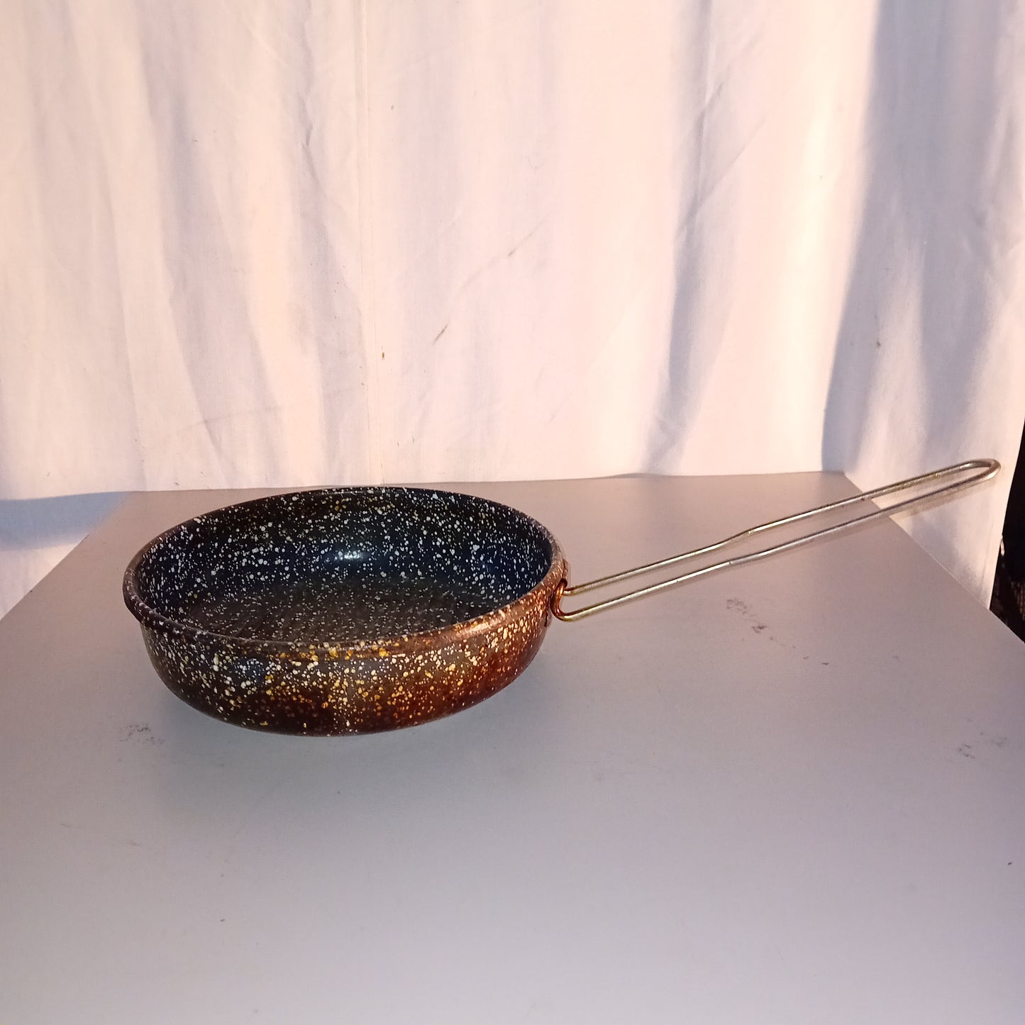 Padella rivestimento in teflon con manico, Ø 27 cm; H 5 cm, usata per la ristorazione Ristorazione Sd Service Store