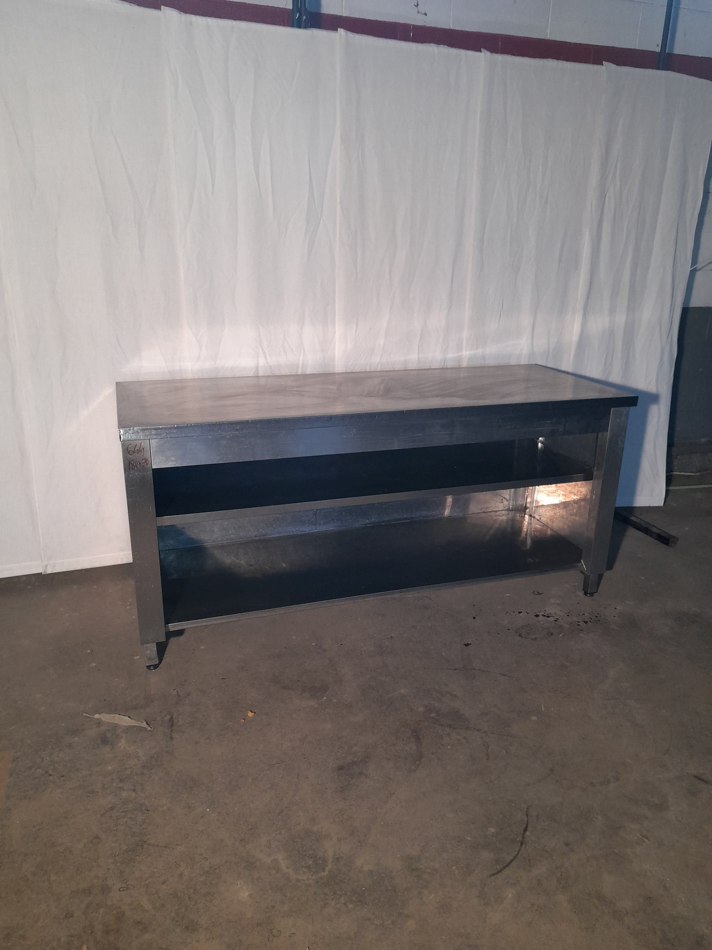 Banco usato in acciaio inox aisi 304 con mensola interna misure L 180 P 70 Alto 85 Attrezzatura da ristorazione usata Sd Service Store