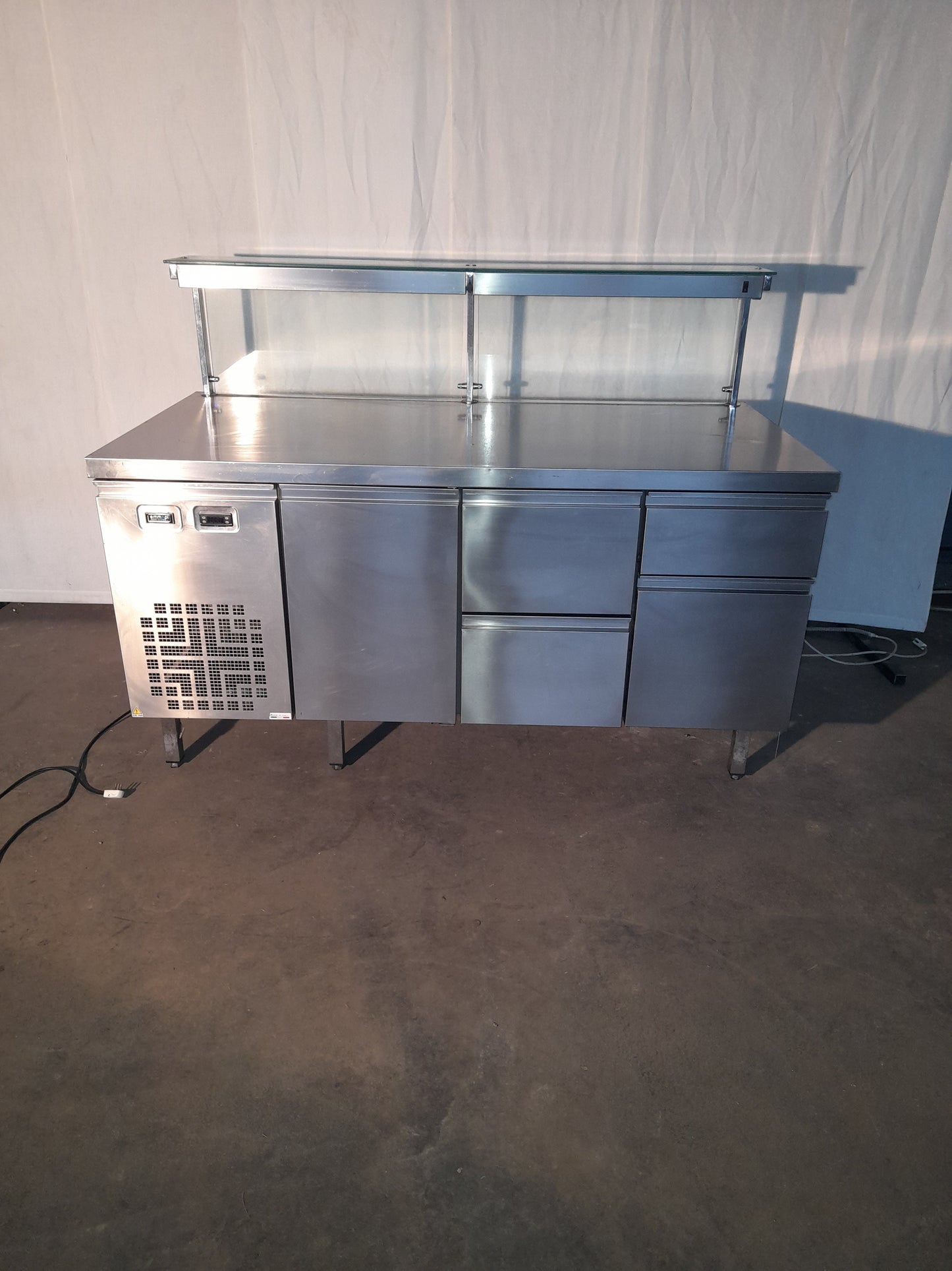 Banco espositore refrigerato usato con vetri (4 cassetti e 1 sportello) (misure nelle foto) Attrezzatura da ristorazione usata Sd Service Store