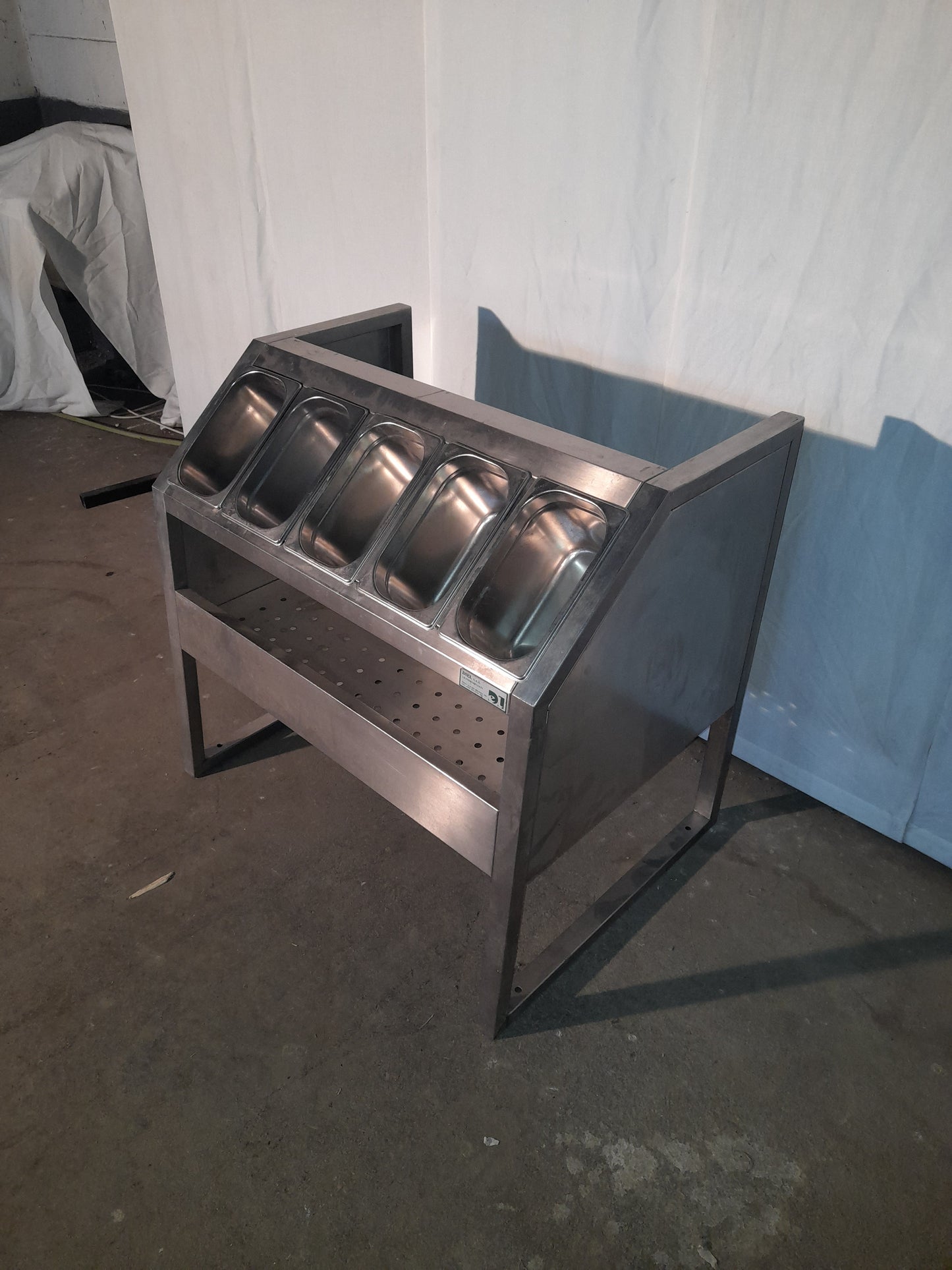 Porta posate e pane usato in acciaio aisi 304 (misure L90 P 60 Alto 85) Attrezzatura da ristorazione usata Sd Service Store