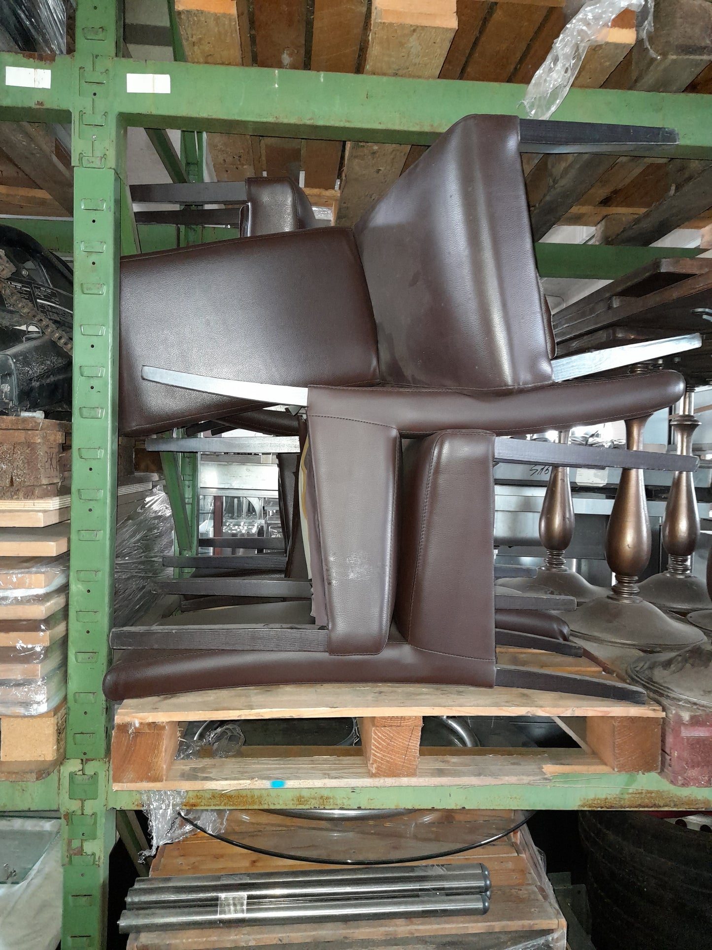 8 Sedie in ecopelle usate colore scuro Altezza seduta 47 cm Ristorazione Sd Service Store