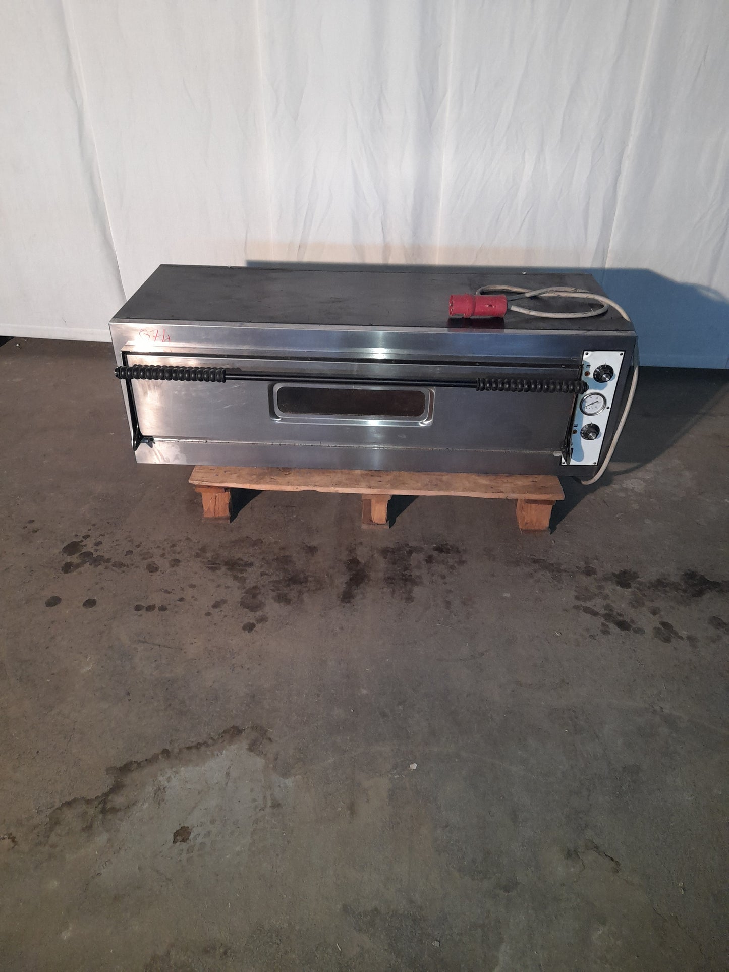 Forno elettrico usato per pizzeria corrente 380 v (3 pizze) misure esterne L 131 P 53 Altro 42 (misura camera interna L 108 P43 Alta 14) Attrezzatura da ristorazione usata Sd Service Store