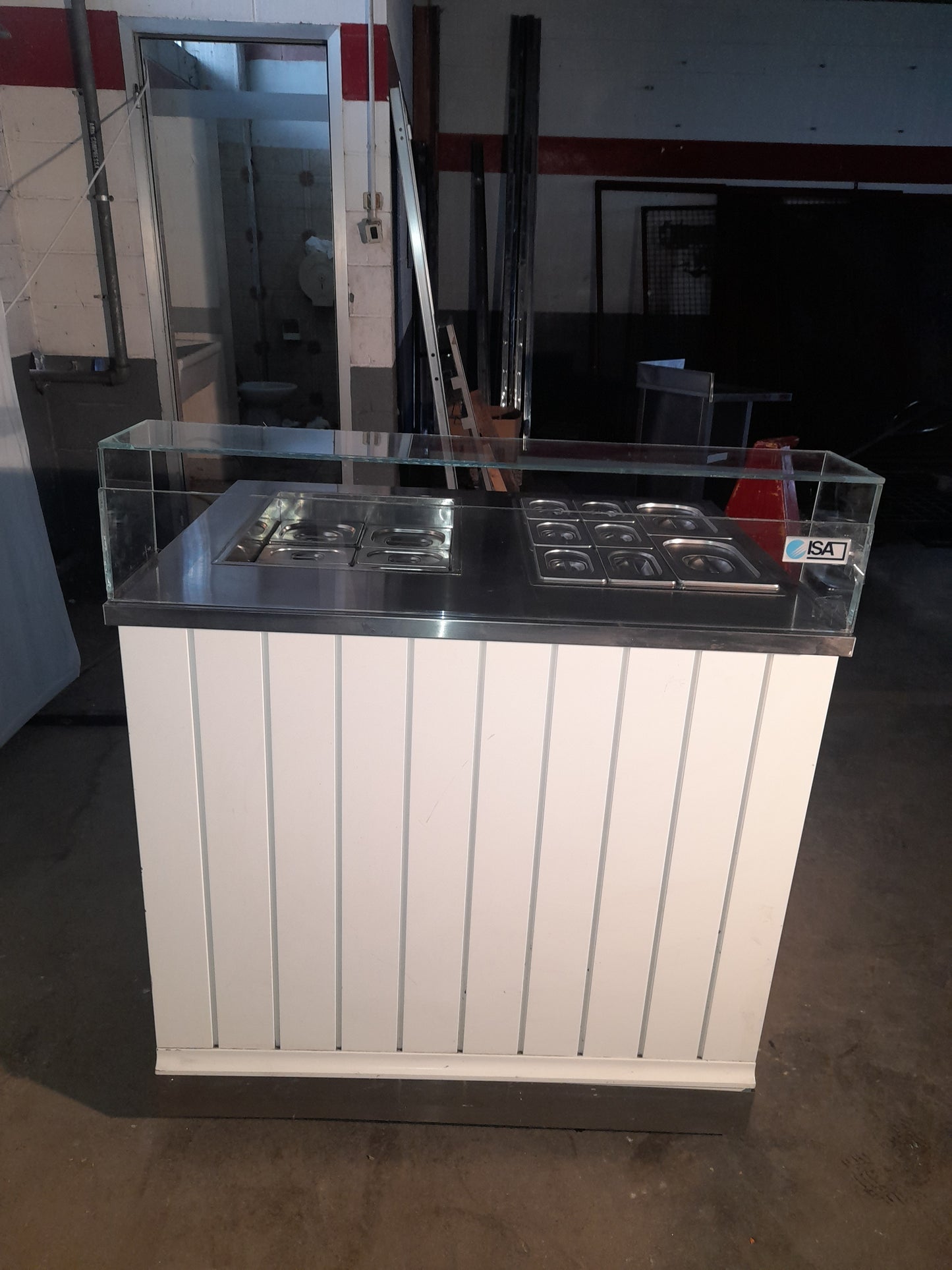 Banco saladette usato con vetro frontale (compreso di vaschette come da foto ) misure L 102 P 80 Alto 93/97 Attrezzatura da ristorazione usata Sd Service Store