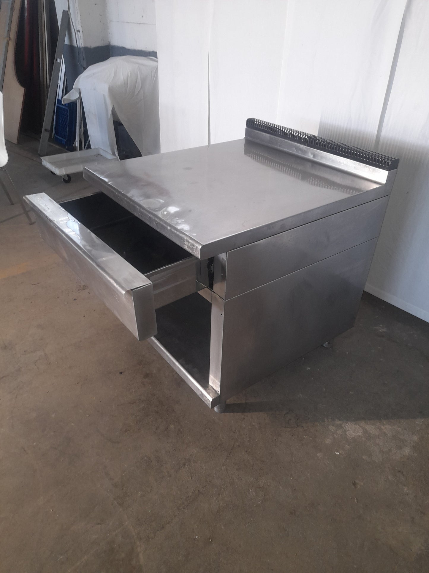 Banco usato in acciaio aisi 304 usato 1 cassetto misure L 80 P 90 Alto 85 Attrezzatura da ristorazione usata Sd Service Store
