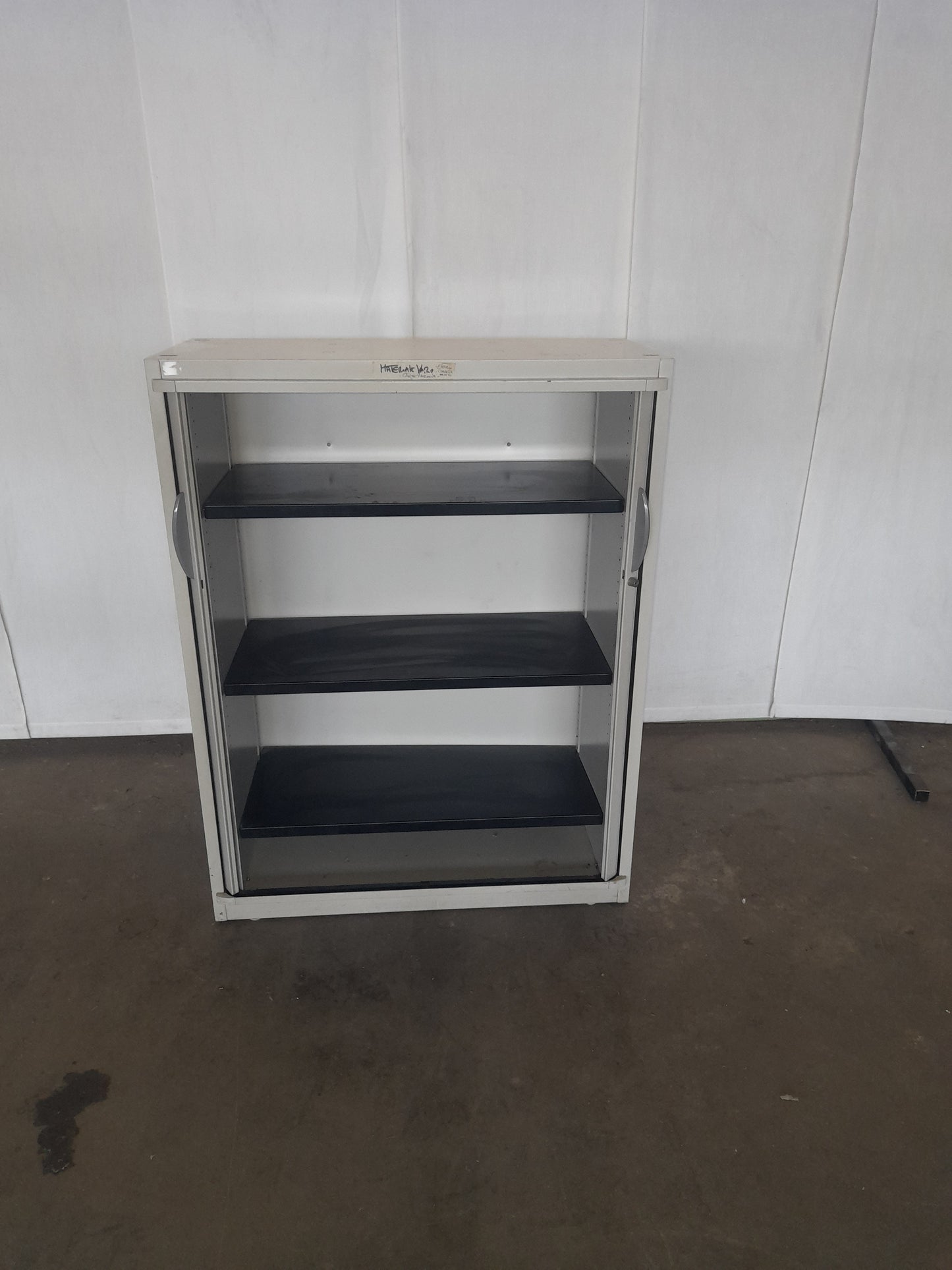 Armadio usato misura L 100 P 43 Alto 132 Attrezzatura da ristorazione usata Sd Service Store