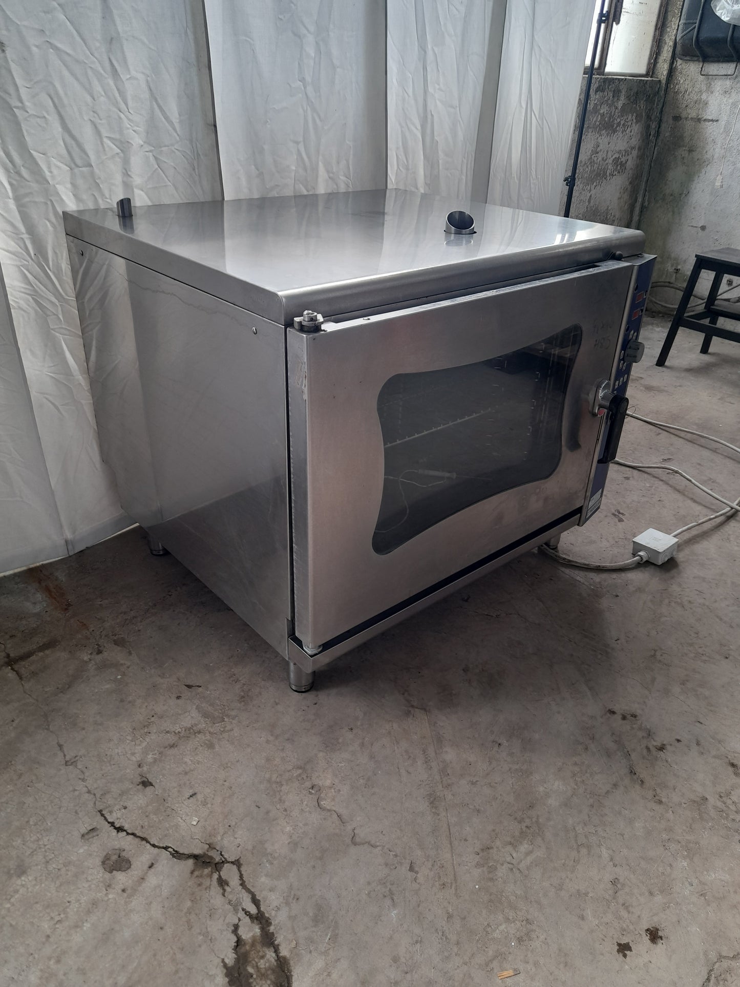 Forno usato Marca Modular 6 teglie gastronorm Elettrico ( convenzione e vapore ) in acciaio aisi 304 misure L 98 P 80 Alto 85 Attrezzatura da ristorazione usata Sd Service Store