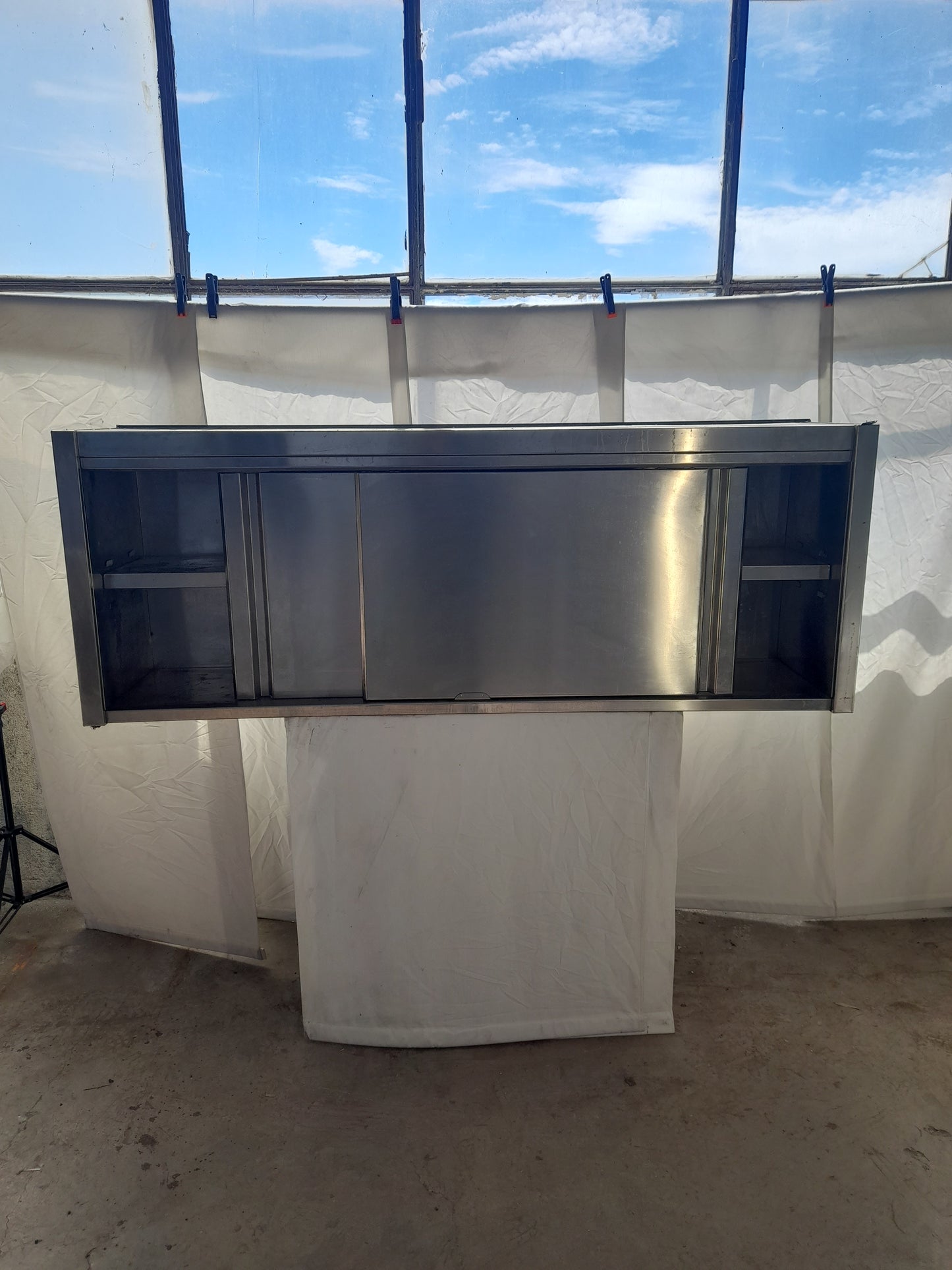 Pensile a muro usato in acciaio aisi 304 misure L 180 P 40 Alto 66 Attrezzatura da ristorazione usata Sd Service Store