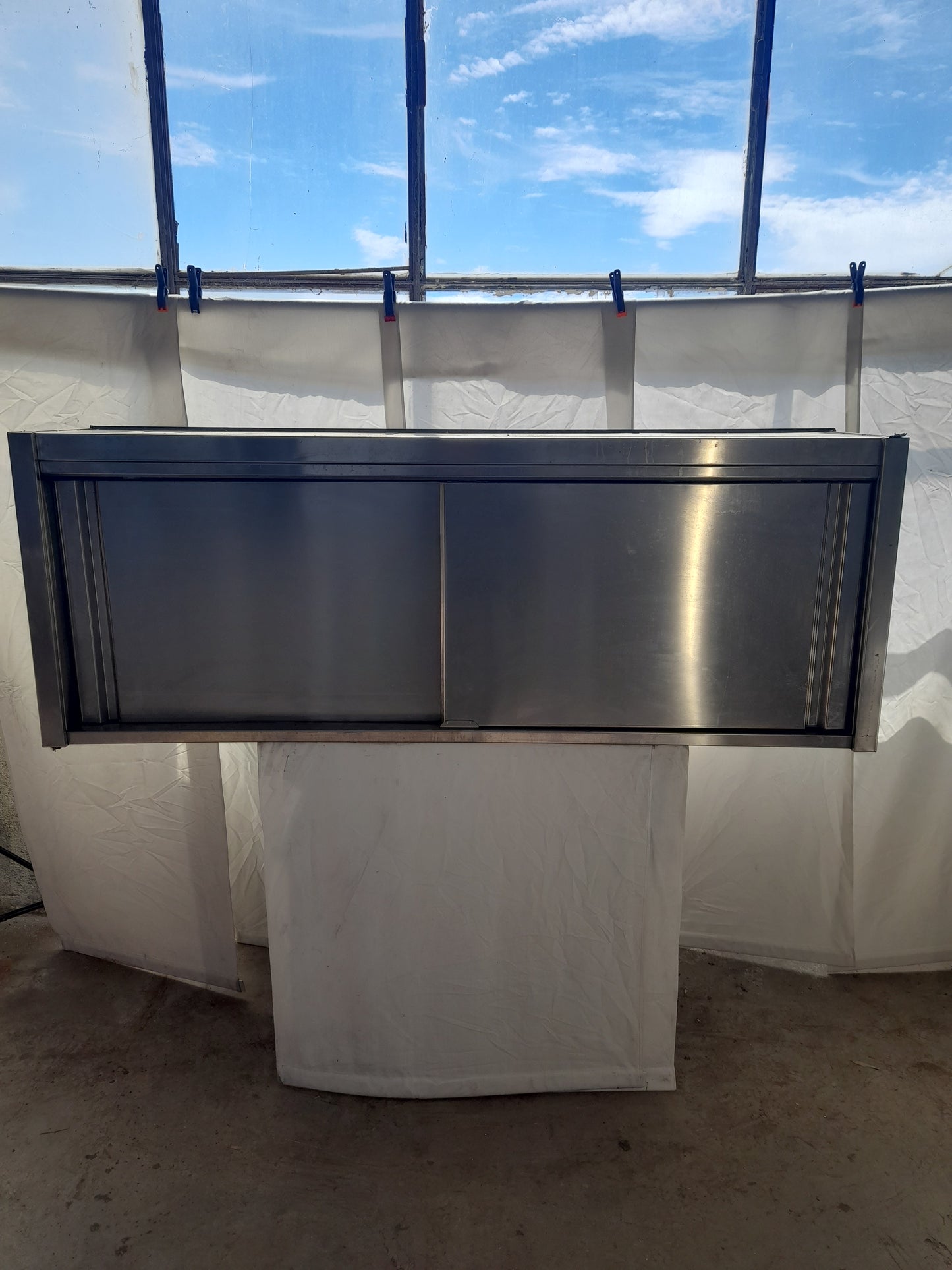 Pensile a muro usato in acciaio aisi 304 misure L 180 P 40 Alto 66 Attrezzatura da ristorazione usata Sd Service Store