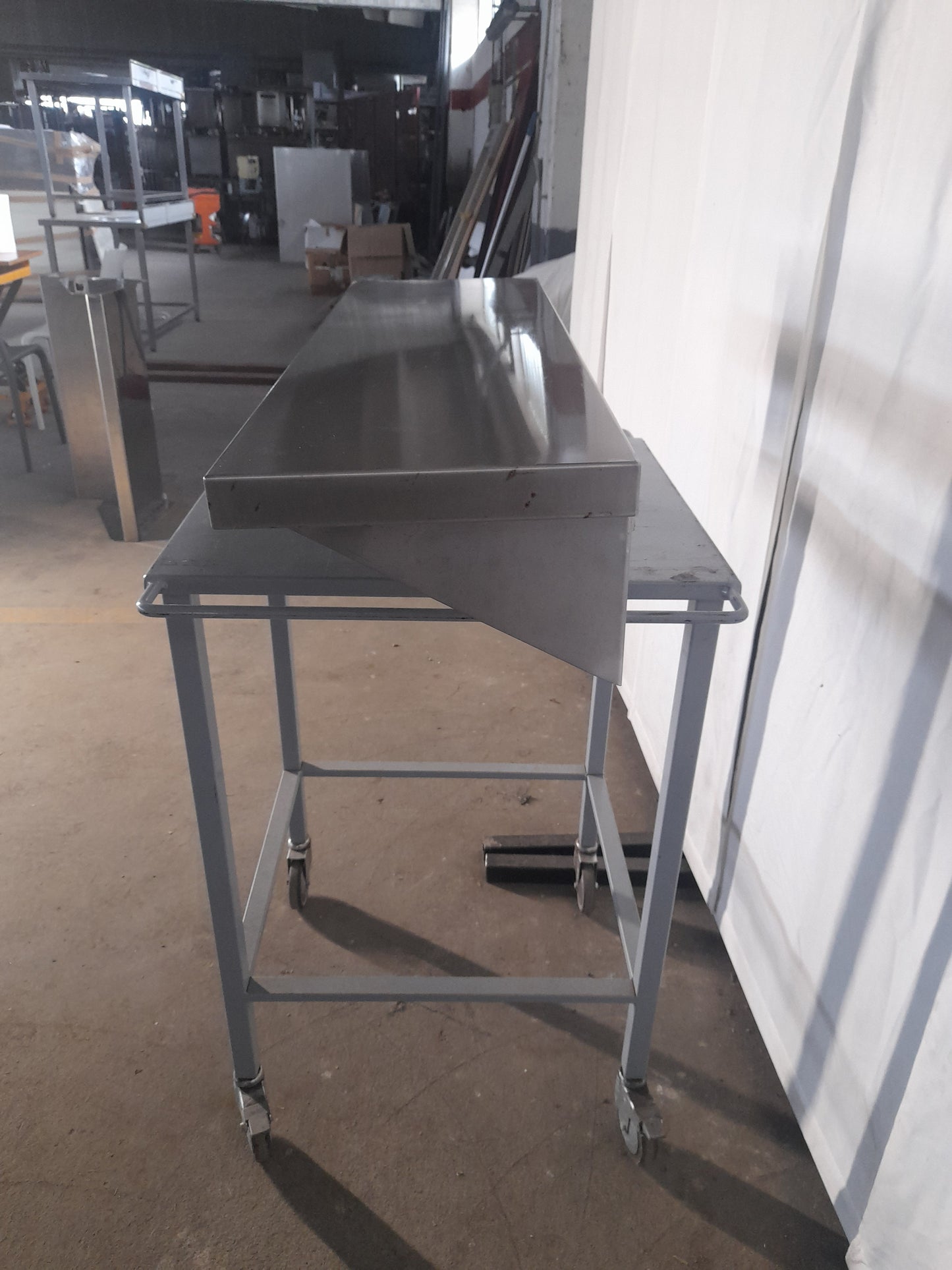 Mensola usata in acciaio inox aisi 304 misure L 100 P 30 Attrezzatura da ristorazione usata Sd Service Store