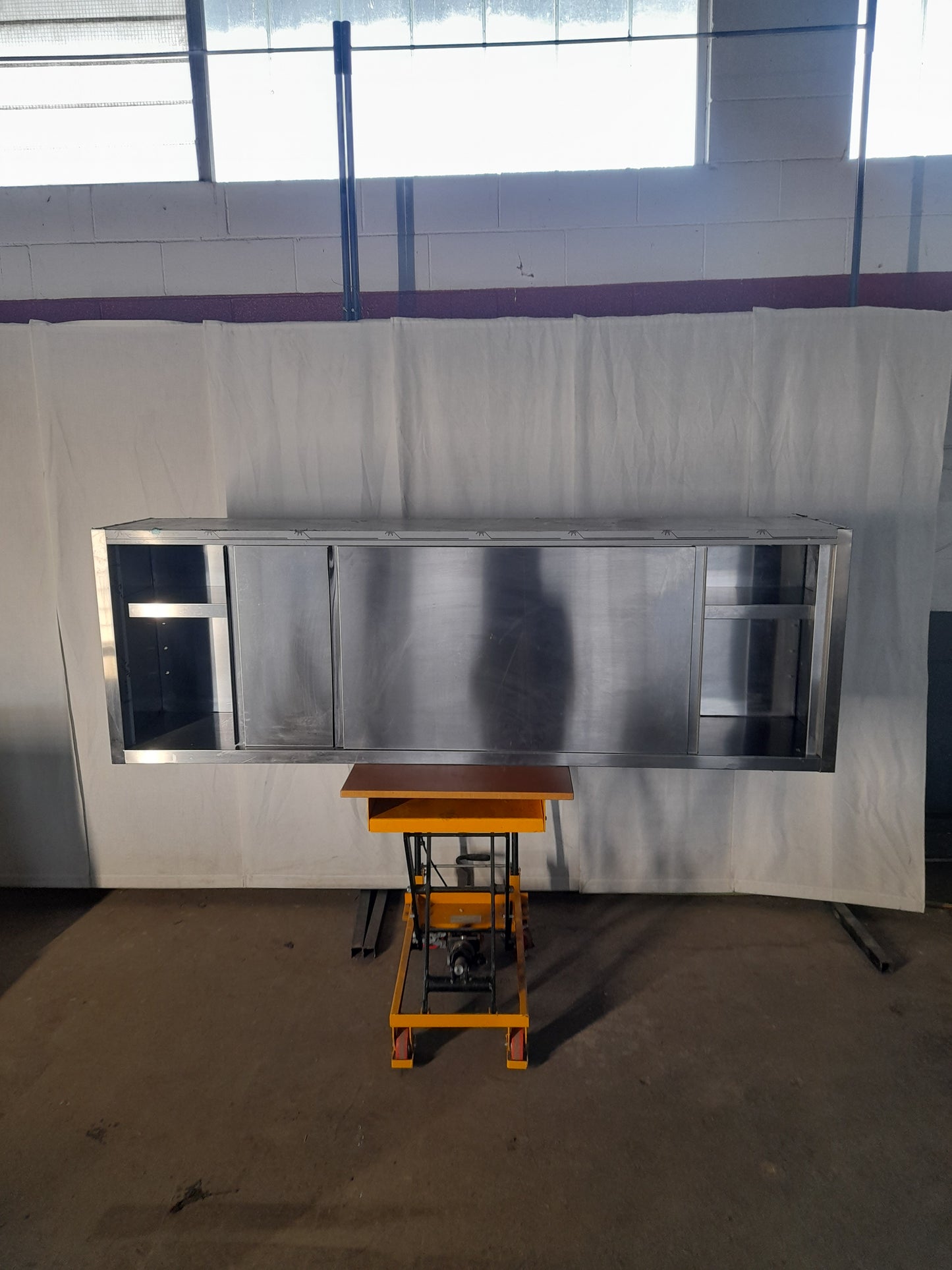 Pensile a muro usato in acciaio aisi 304 misure L 200 P 40 Alto 66 Attrezzatura da ristorazione usata Sd Service Store