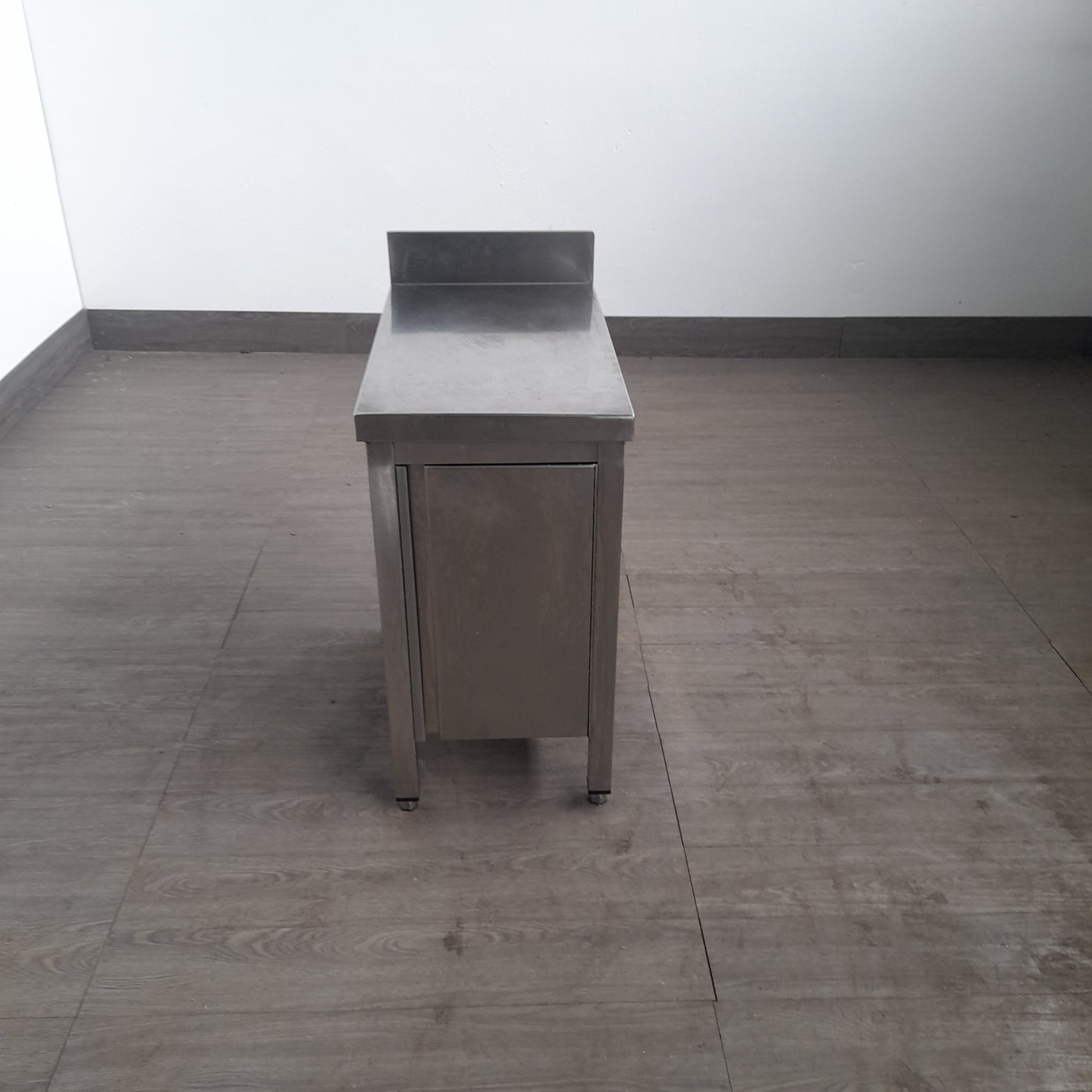 Banco neutro con sportello misure L 40 P 40 Alto 85 Attrezzatura da ristorazione usata Sd Service Store