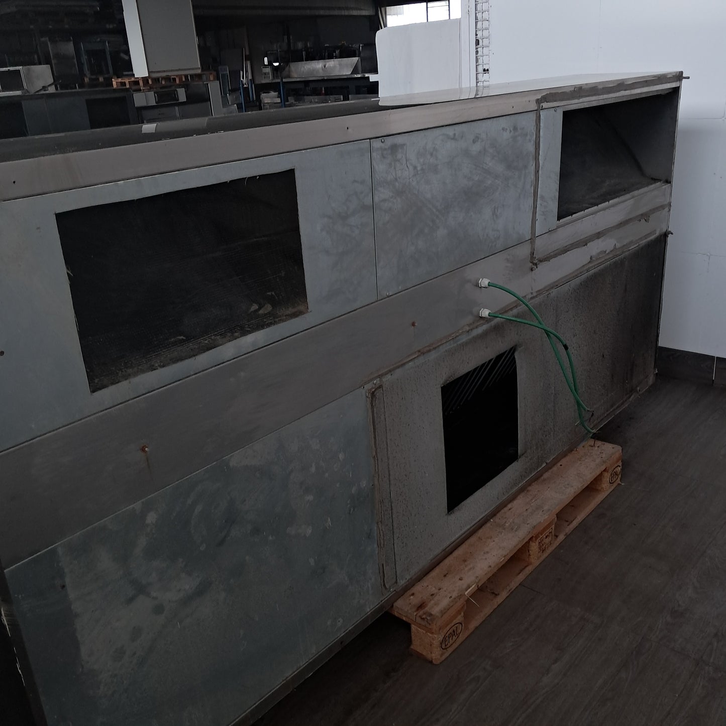 Cappa d'aspirazione usata in acciaio inox aisi 304 misure L 280 P 130 Alta 45 ( NO MOTORE) Attrezzatura da ristorazione usata Sd Service Store