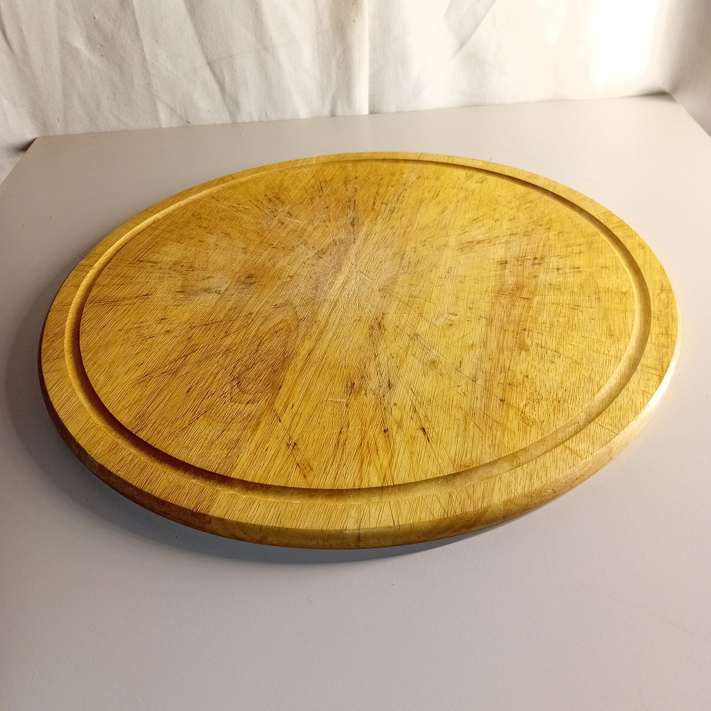Tagliere in legno tondo, Ø 44 cm, usato per la ristorazione Attrezzatura da ristorazione usata Sd Service Store