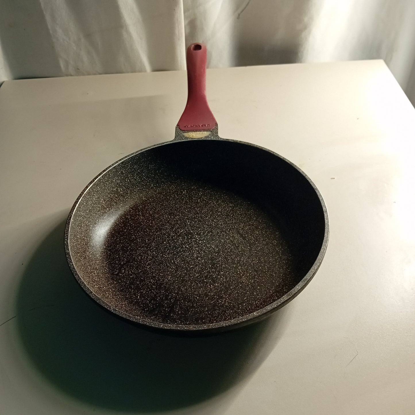 Padella usata in teflon diametro 26cm altezza 5cm marca Kasanova Attrezzatura da ristorazione usata Sd Service Store