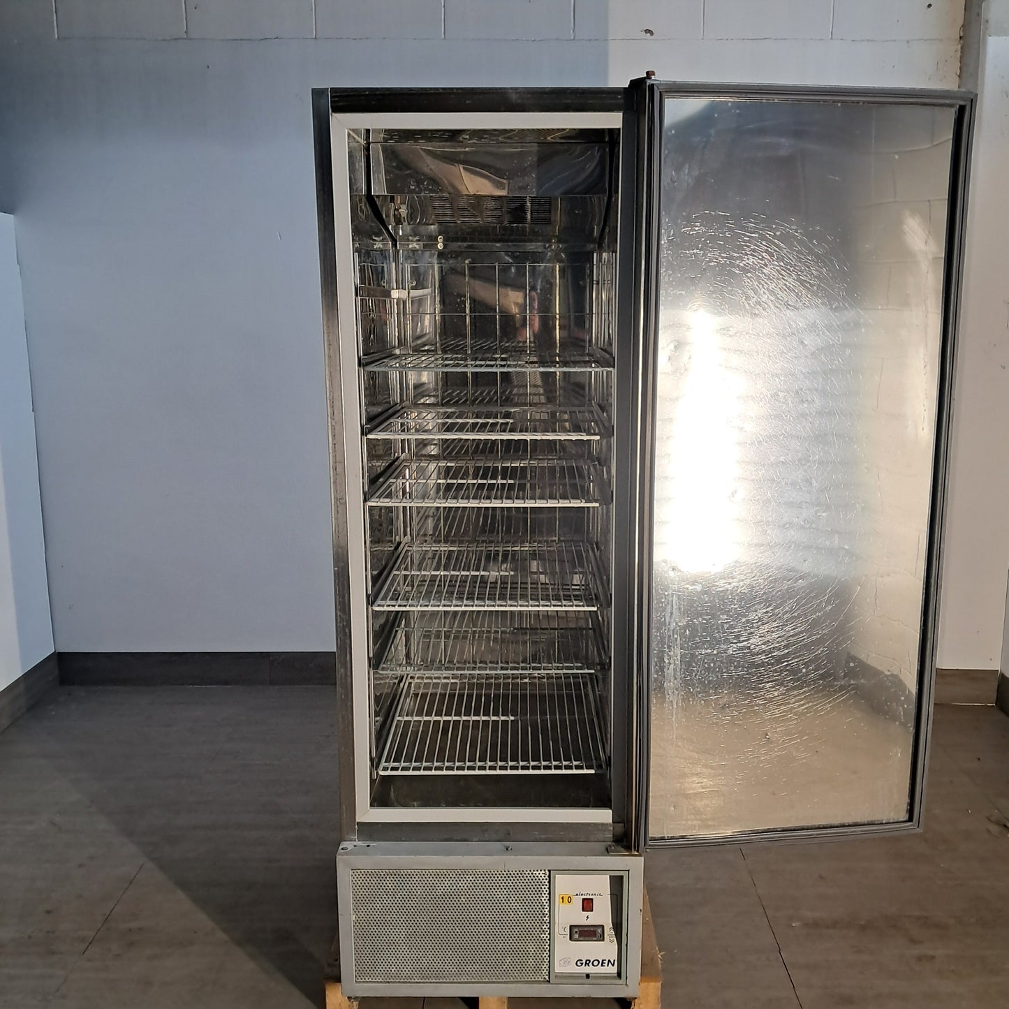 Freezer negativo - 18 usato in acciaio aisi 304 misure L 70 P 70 Alto 204 Attrezzatura da ristorazione usata Sd Service Store