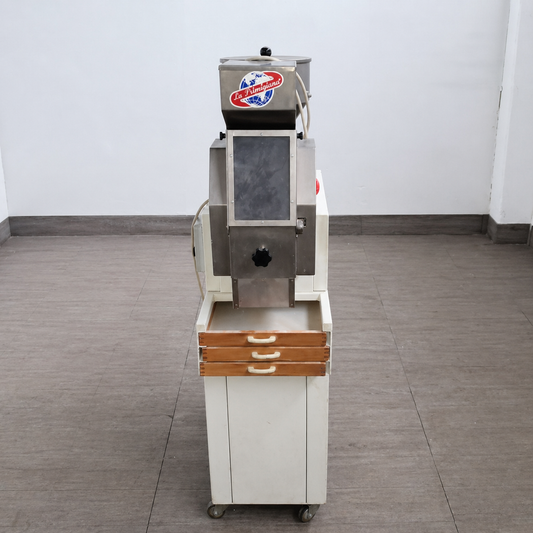 Gnoccatrice professionale ; 380 v ; (macchinario per fare gli gnocchi), usata per panificazione Attrezzatura da ristorazione usata Sd Service Store