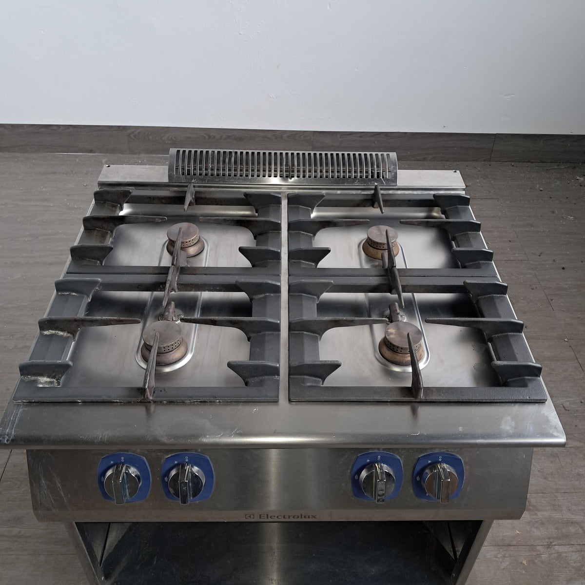 Cucina 4 fuochi a gas (marca Electrolux ) L 70 P 80 H 85
