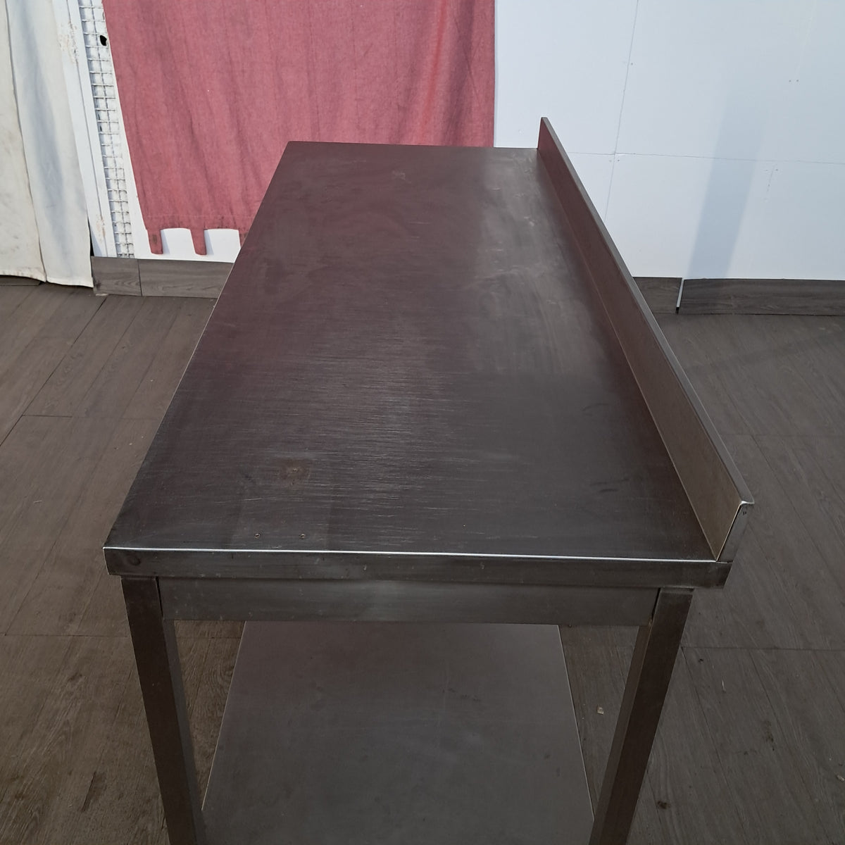 Tavolo inox AISI 304, L 190 cm, P 70 cm, H 85 cm — usato Attrezzatura da ristorazione usata Sd Service Store
