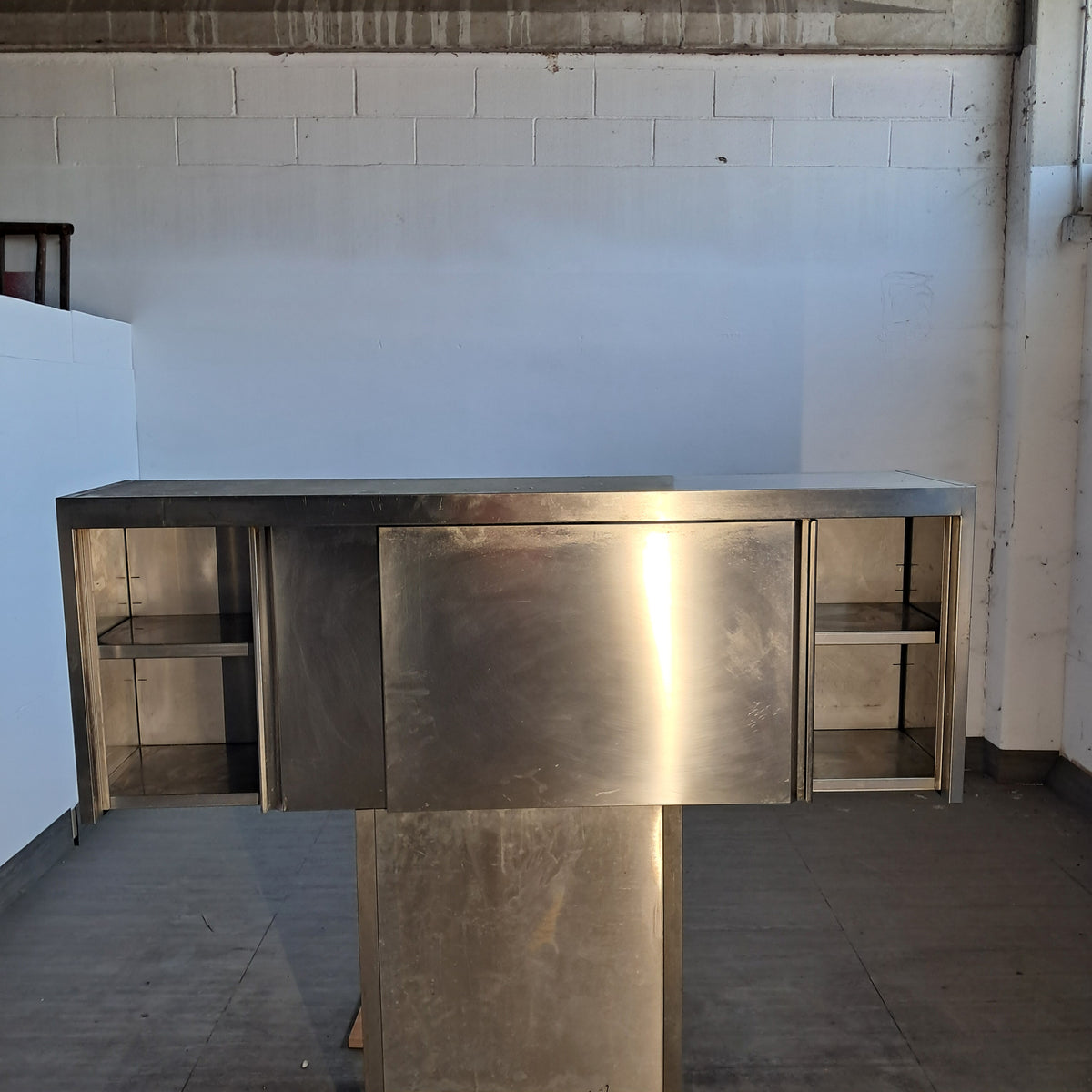 Pensile a muro in acciaio Aisi 304 con 2 sportelli  L 180 P 40 H 66