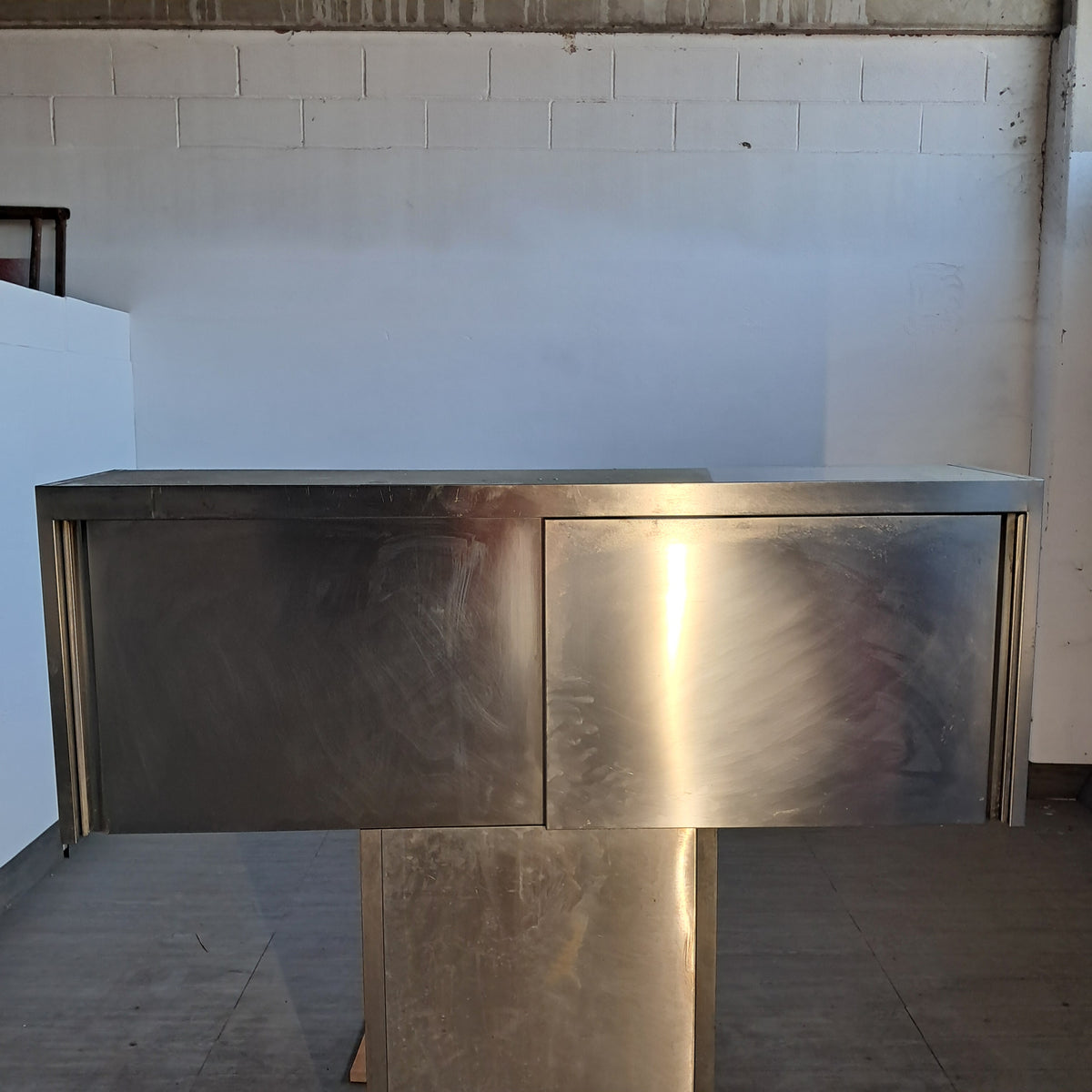 Pensile a muro in acciaio Aisi 304 con 2 sportelli  L 180 P 40 H 66