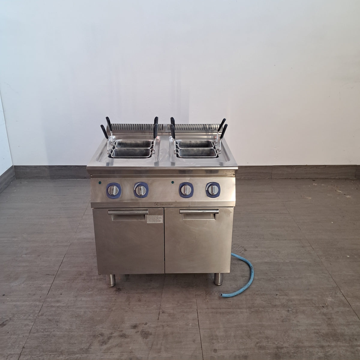 Bollitore Cuocipasta elettrico in acciaio Aisi 304  2 vasche  (380 v) (Marca Elextrolux)   L 80 P 70 h 85