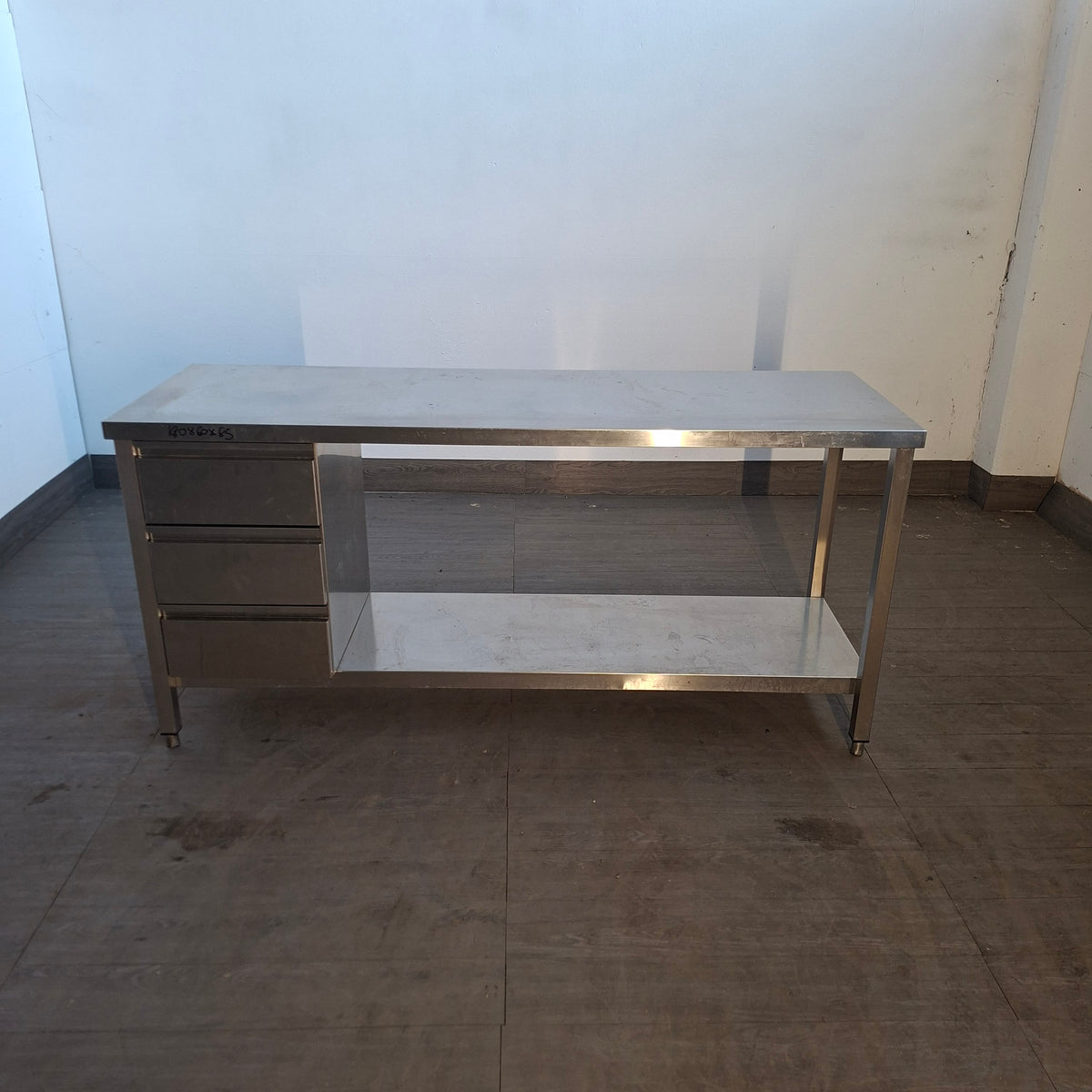 Tavolo in acciaio per ristorante con 3 cass L 180 P 60 H 85 Attrezzatura da ristorazione usata Sd Service Store