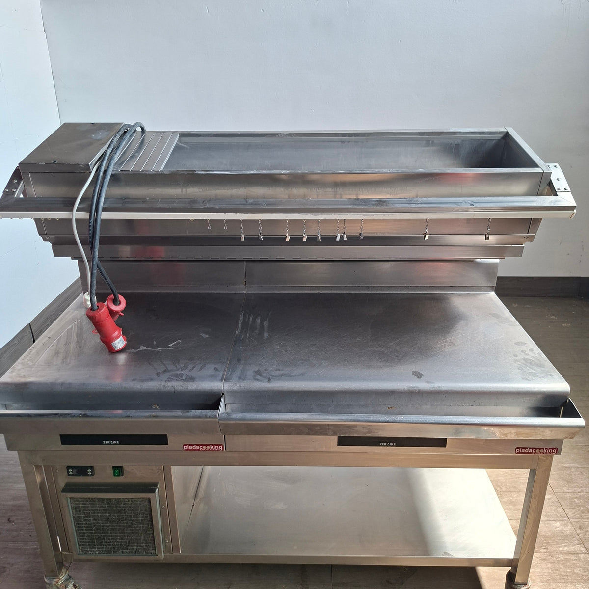 Piastra per cottura piadine o carne per ristorante (380 V) L 150 P 90 H 135 Attrezzatura da ristorazione usata Sd Service Store