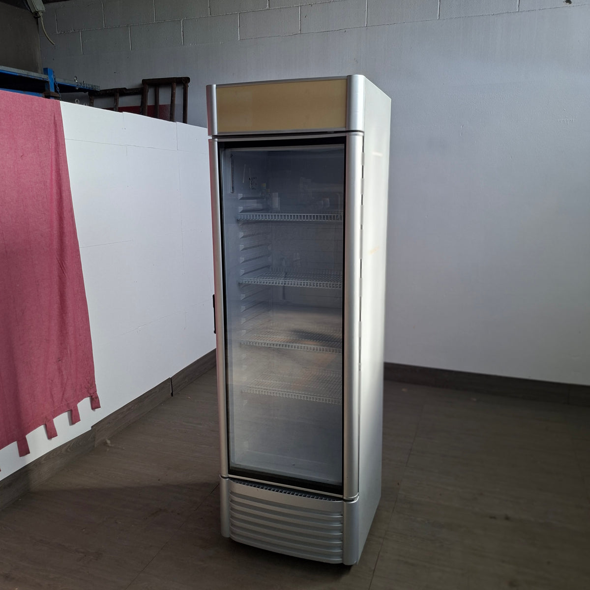 Frigorifero vetrina per bibite (ristorante) H 195 P 60 L 60