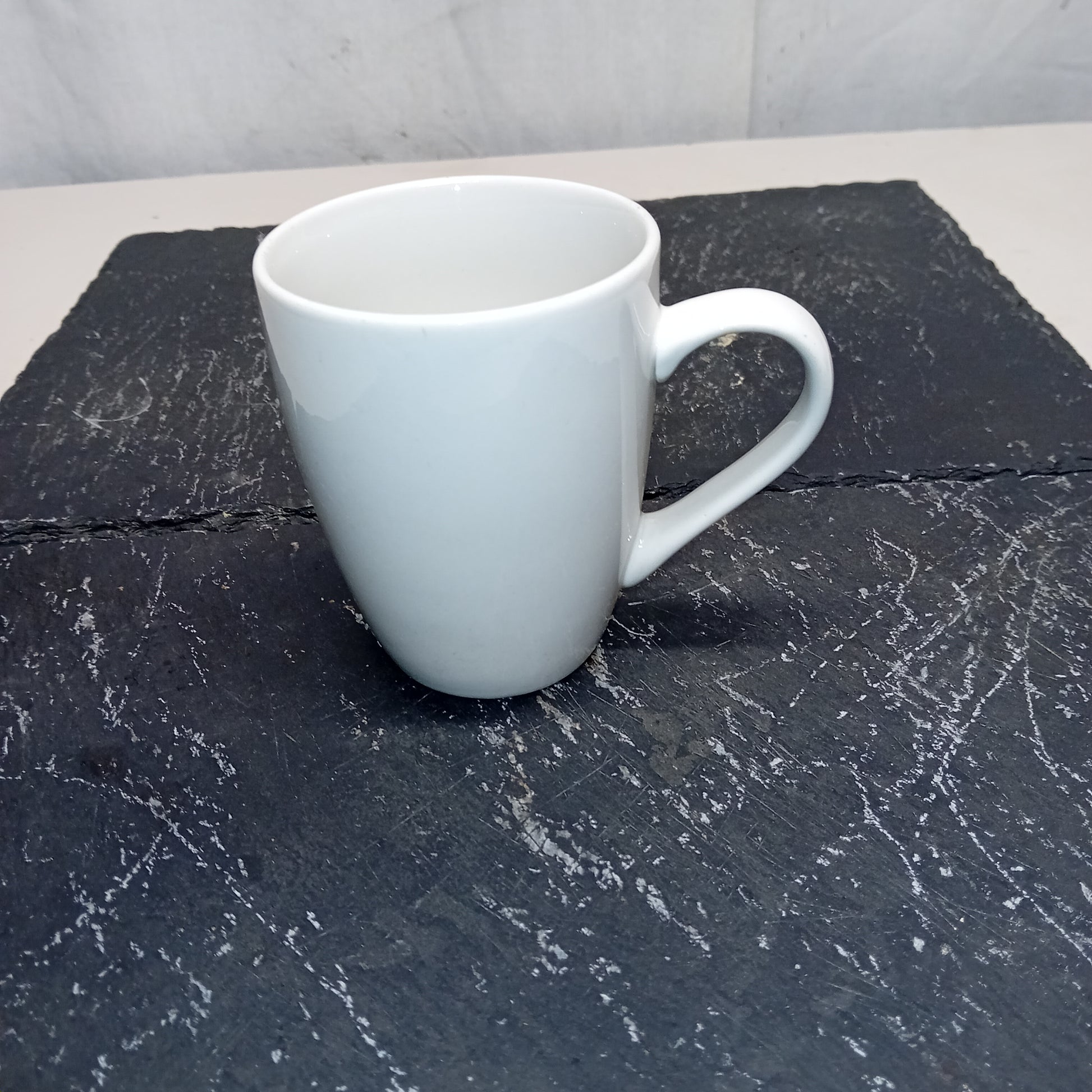 Tazza in ceramica, usata per ristorazione,usata per la risorazione Attrezzatura da ristorazione usata Sd Service Store