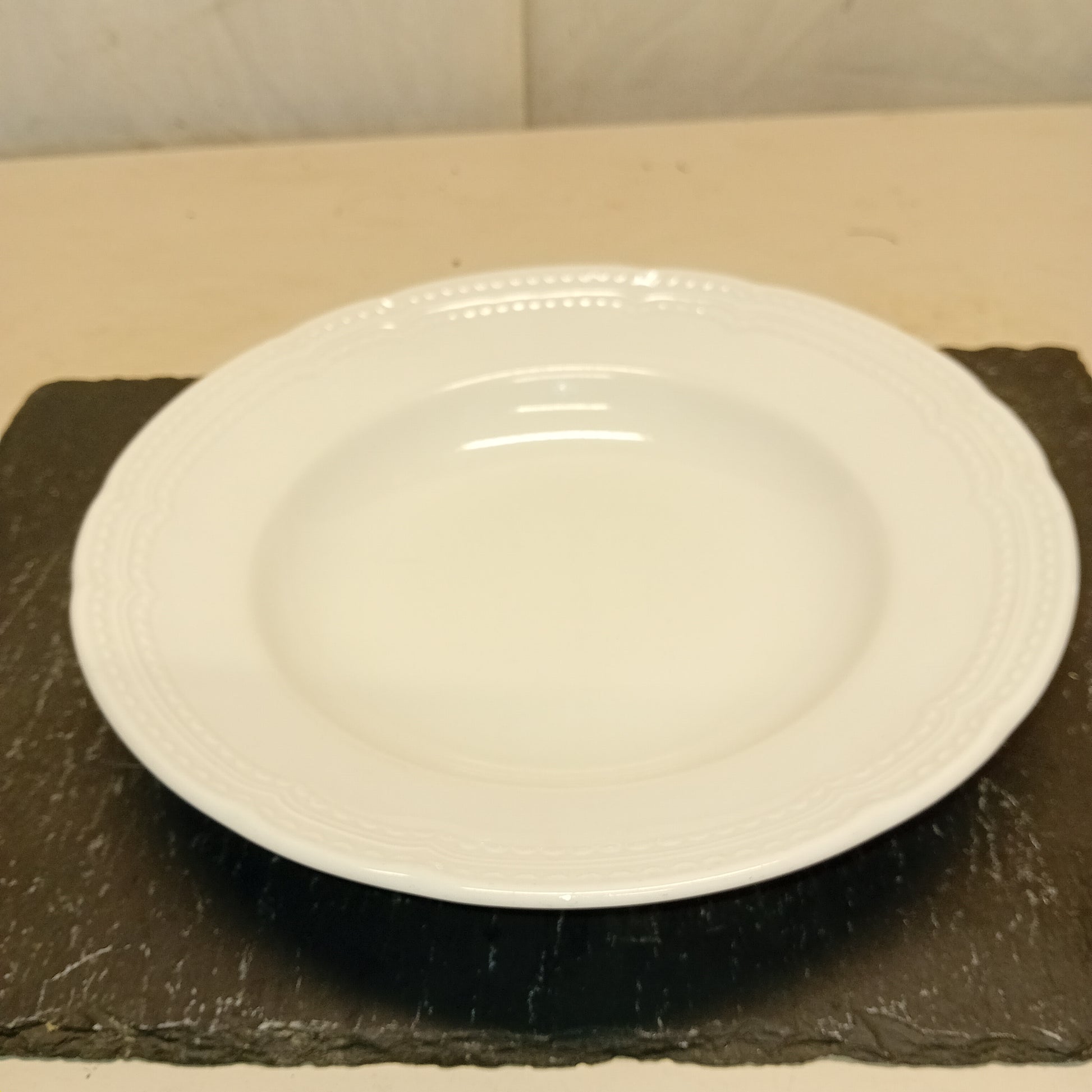 Piatto fondo in porcellana, diametro 24cm, marca Schonwald,usato per la risorazione Attrezzatura da ristorazione usata Sd Service Store