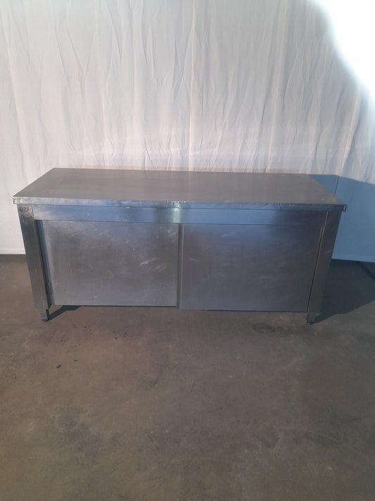 Banco inox AISI 304 con 2 sportelli, L 180 cm, P 70 cm, H 85 cm — usato Attrezzatura da ristorazione usata Sd Service Store