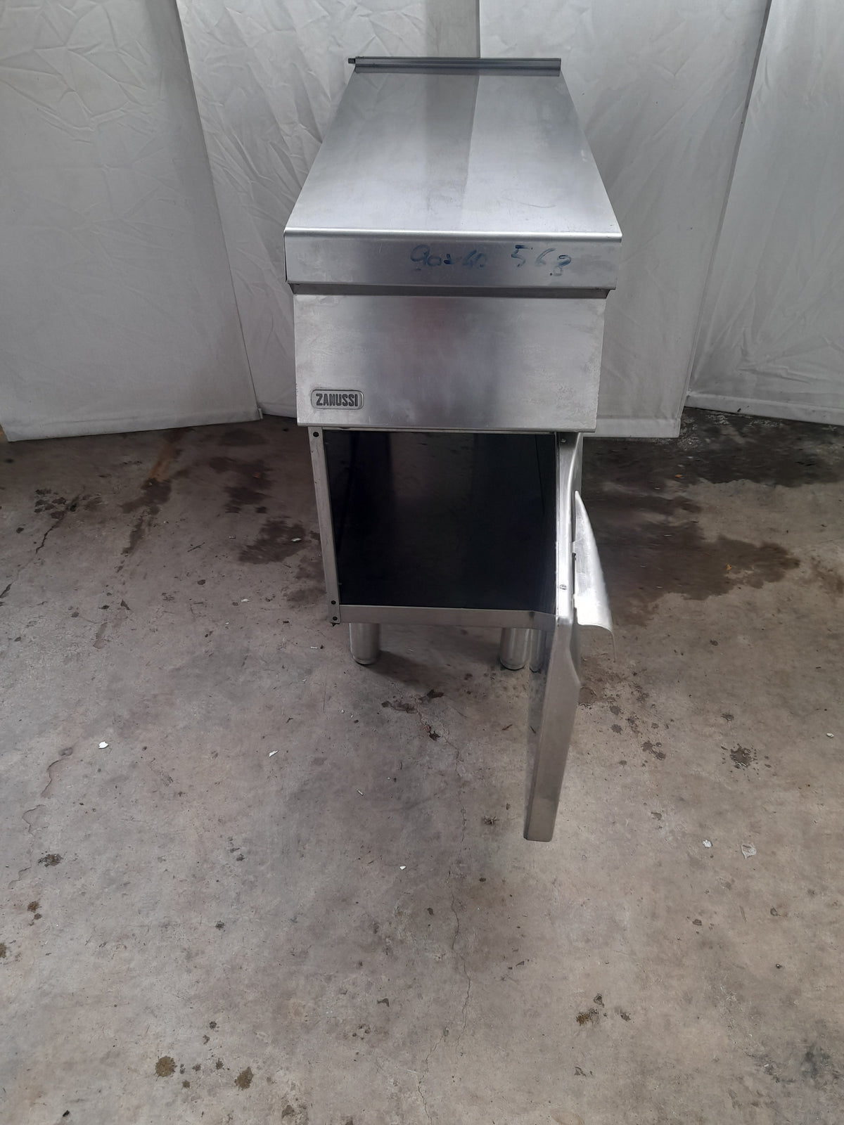 Banco inox AISI 304, L 40 cm, P 90 cm, H 85 cm — usato Attrezzatura da ristorazione usata Sd Service Store