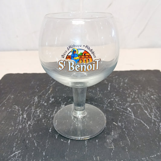 Bicchieri calici da birra, marca Peroni Saint Benoit, 0, 3 L, set 6 bicchieri — usati Attrezzatura da ristorazione usata Sd Service Store