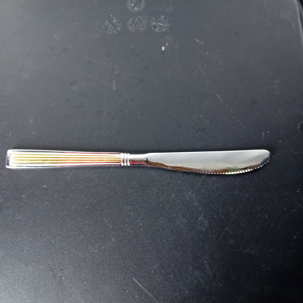 Coltelli in acciaio inox con bordatura dorata sul manico — usati Attrezzatura da ristorazione usata Sd Service Store